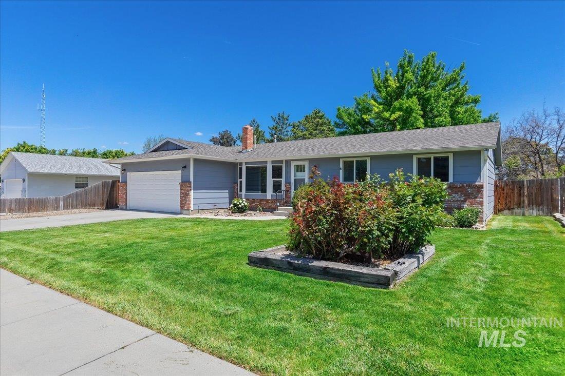 2311 Sylvan Dr Property Photo 3