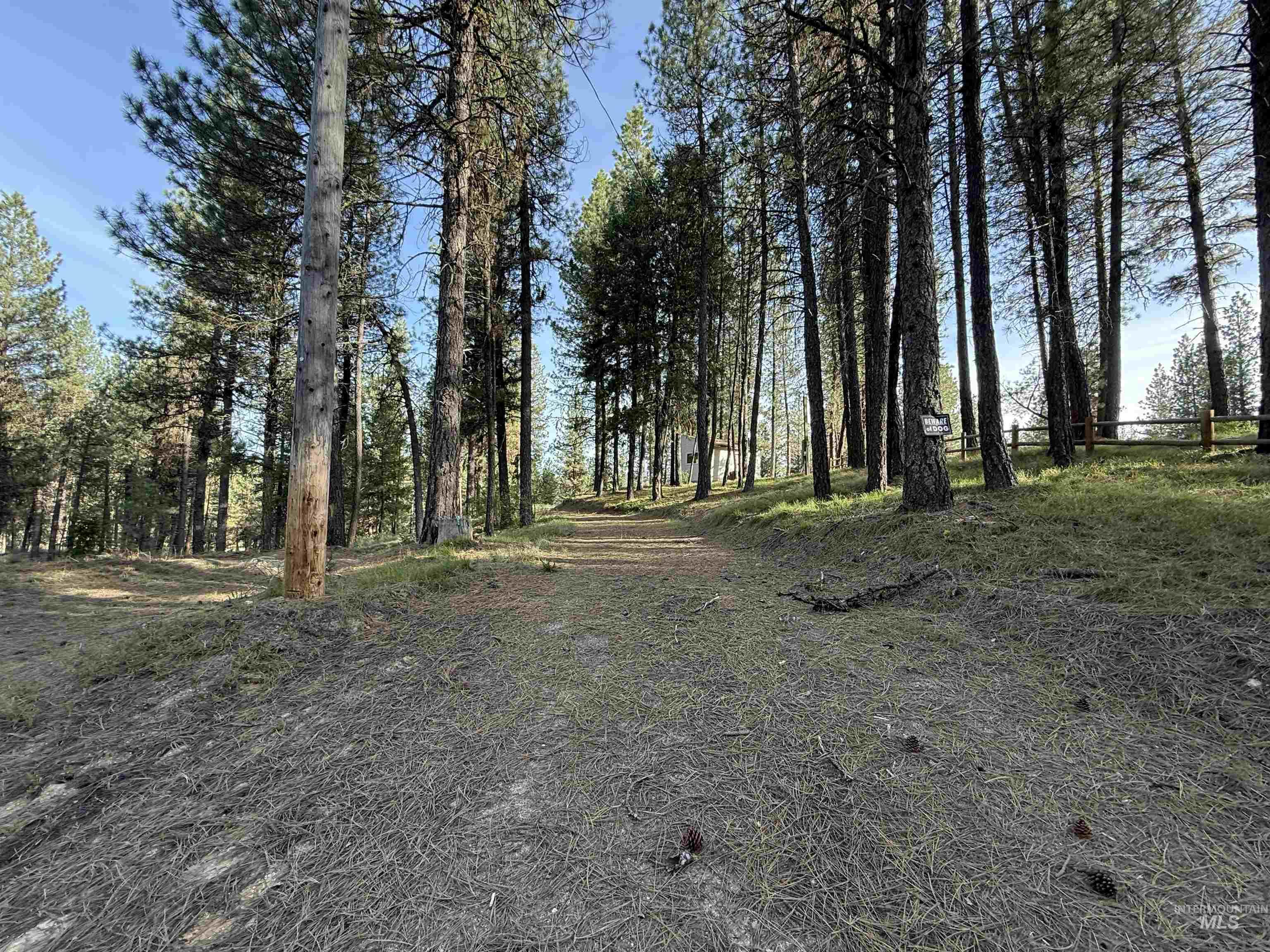 33 N Meadow Creek Dr. Property Photo 4