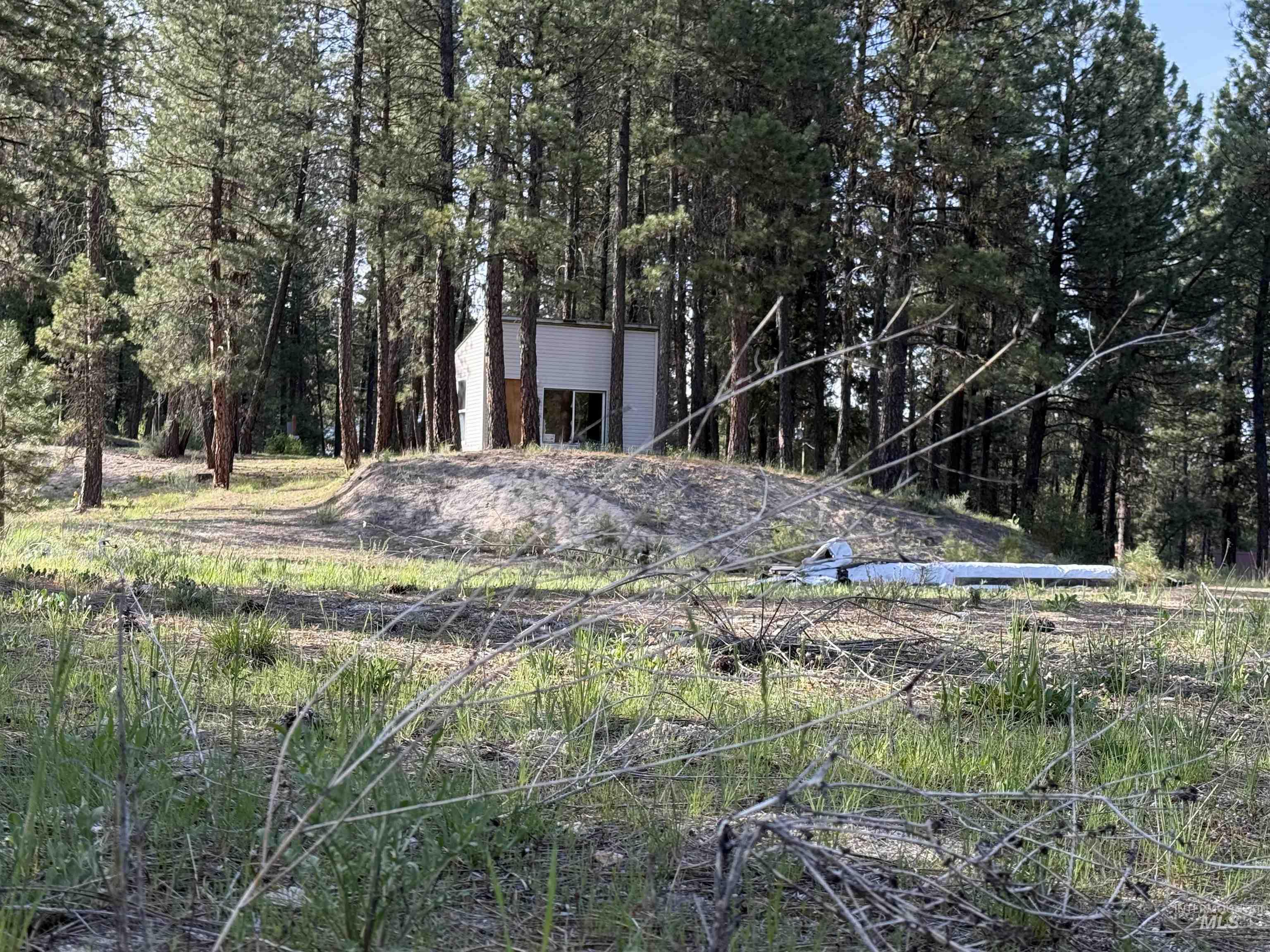 33 N Meadow Creek Dr. Property Photo 10