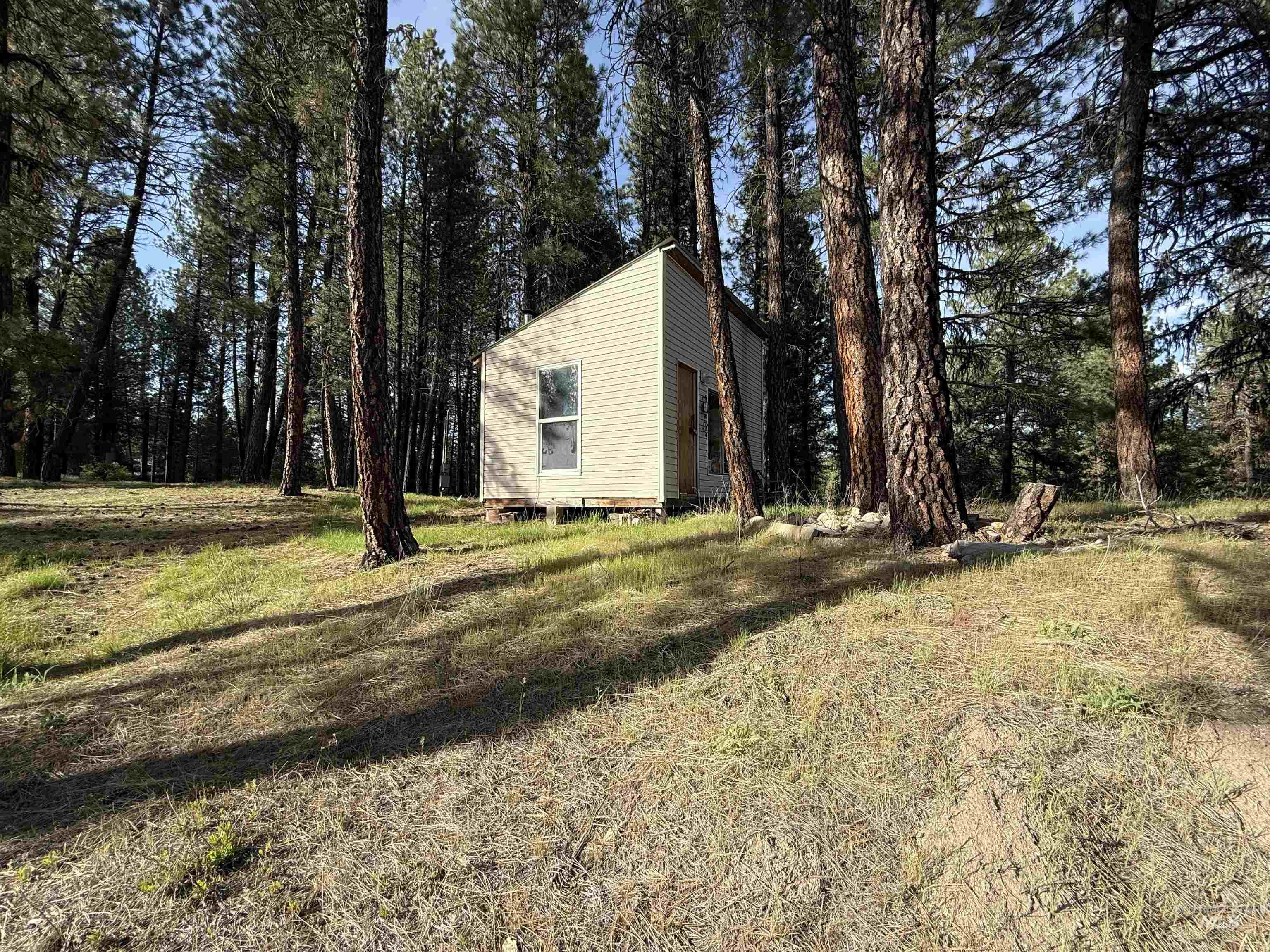 33 N Meadow Creek Dr. Property Photo 11