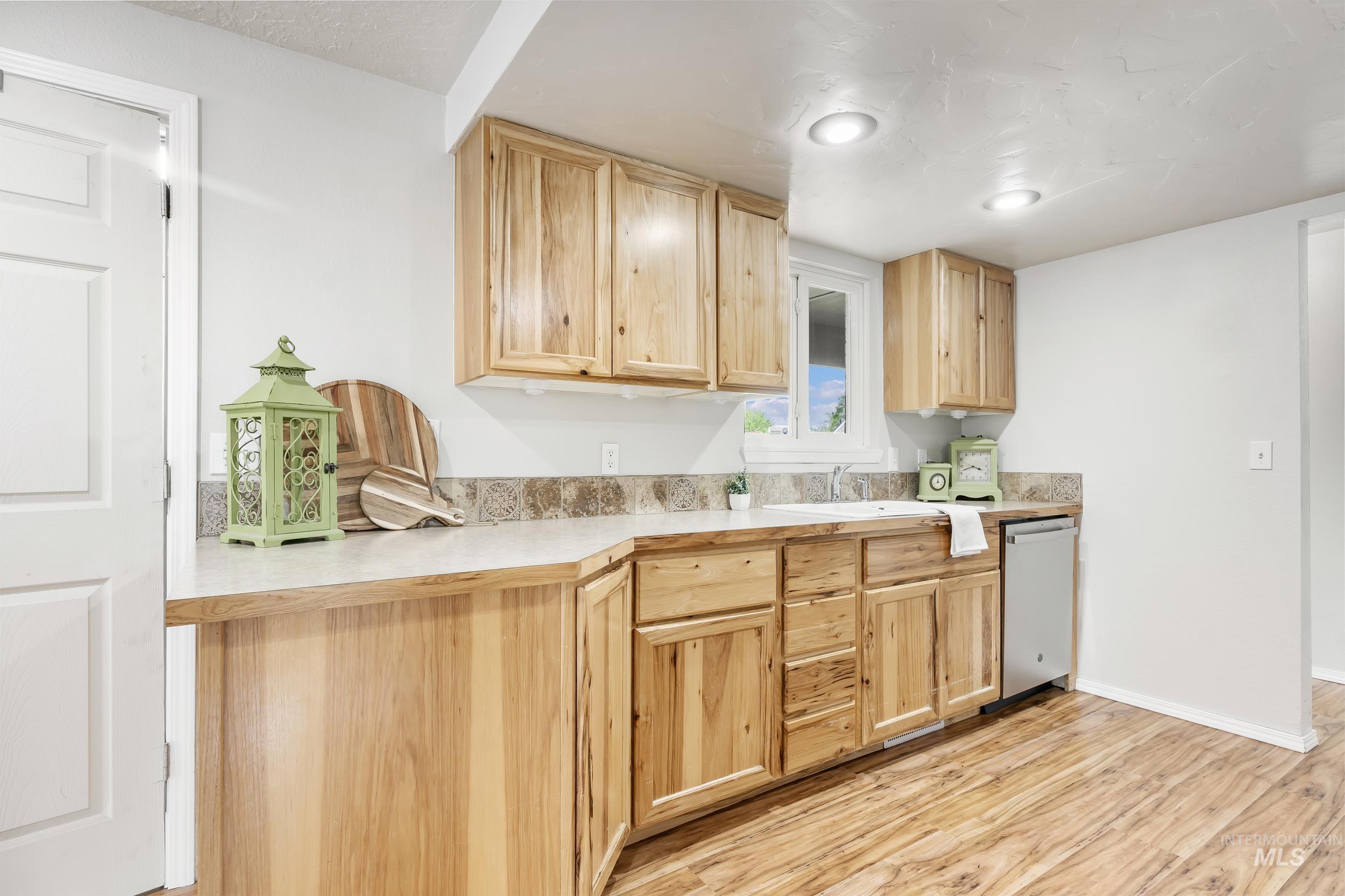 5457 S Oseola Place Property Photo 11