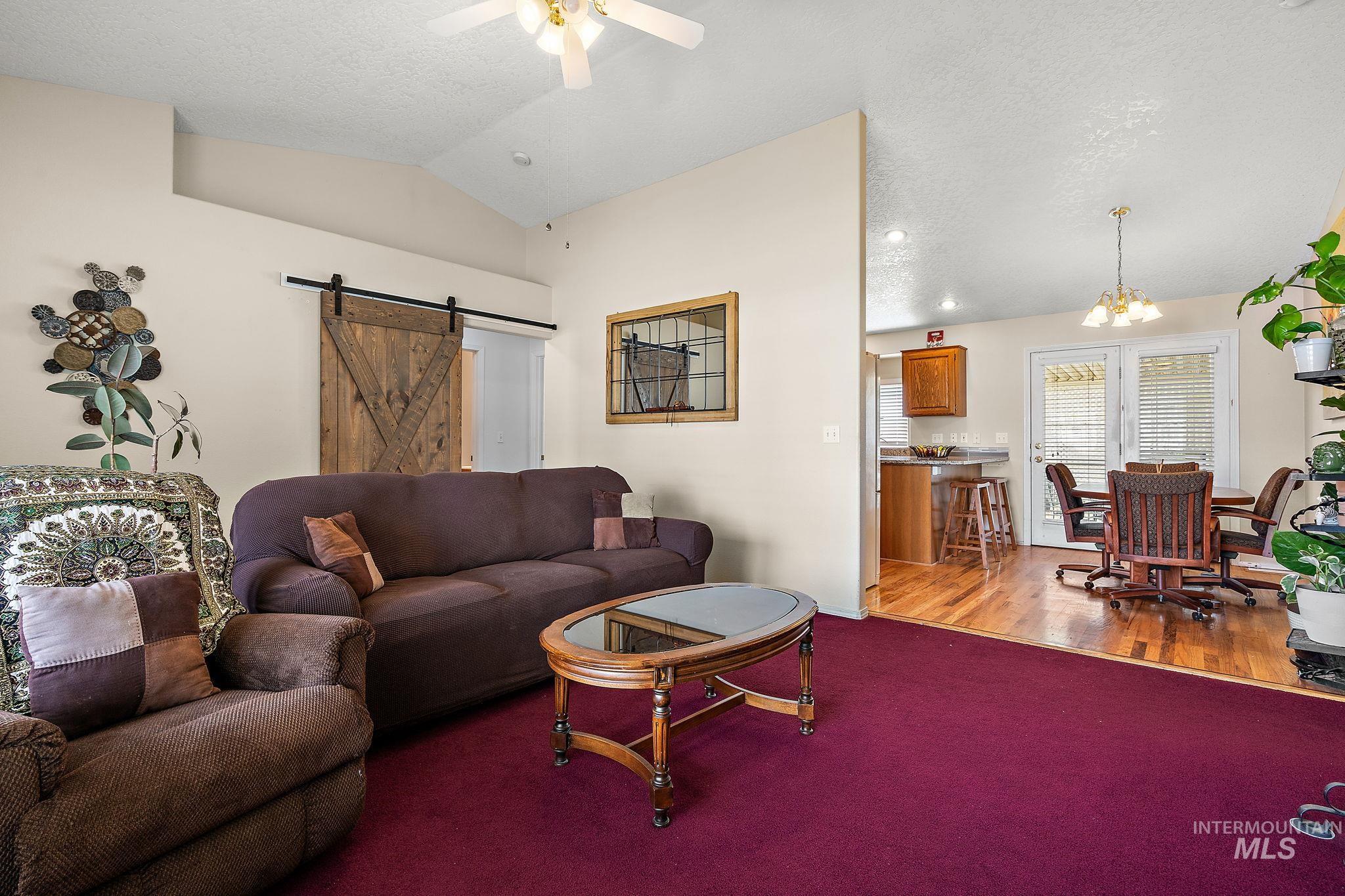 505 Lost Basin Court Property Photo 8