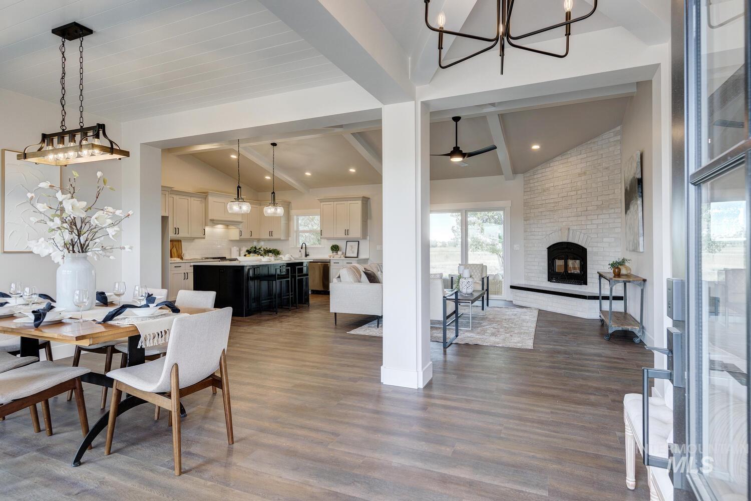 4695 County Line Rd Property Photo 19