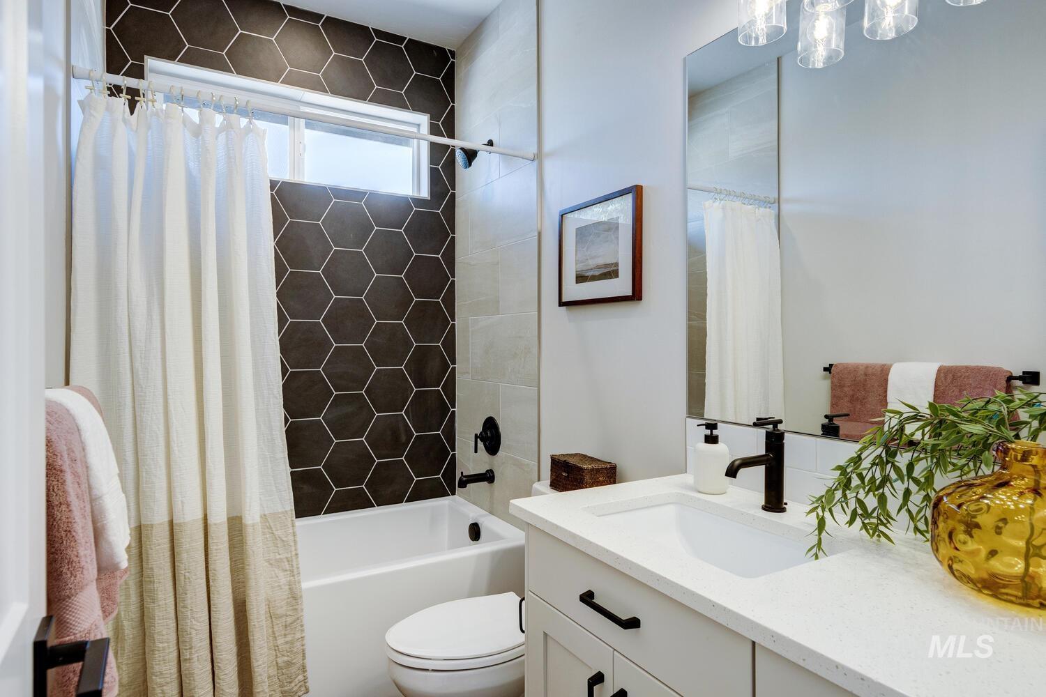 4695 County Line Rd Property Photo 29