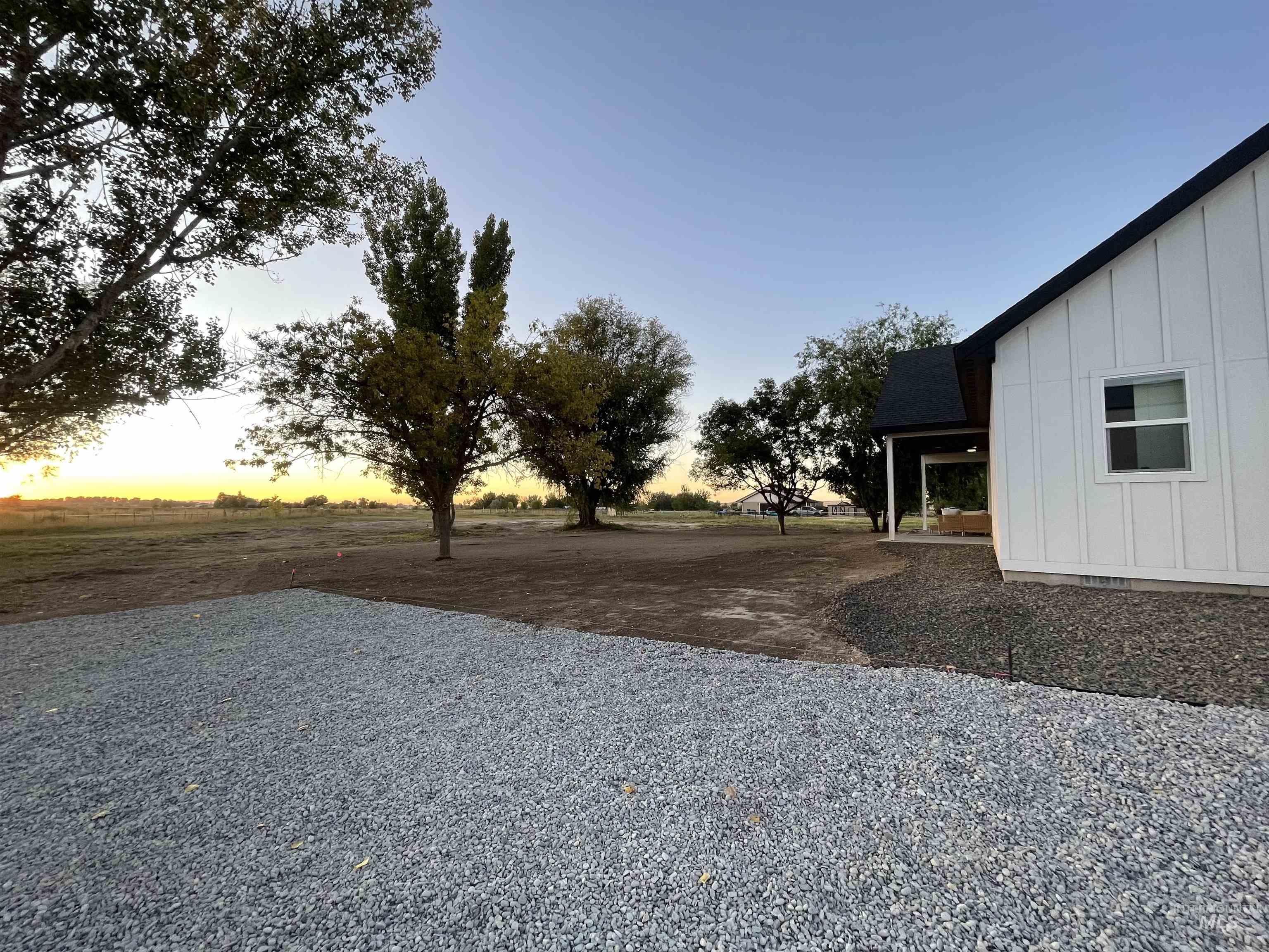 4695 County Line Rd Property Photo 40