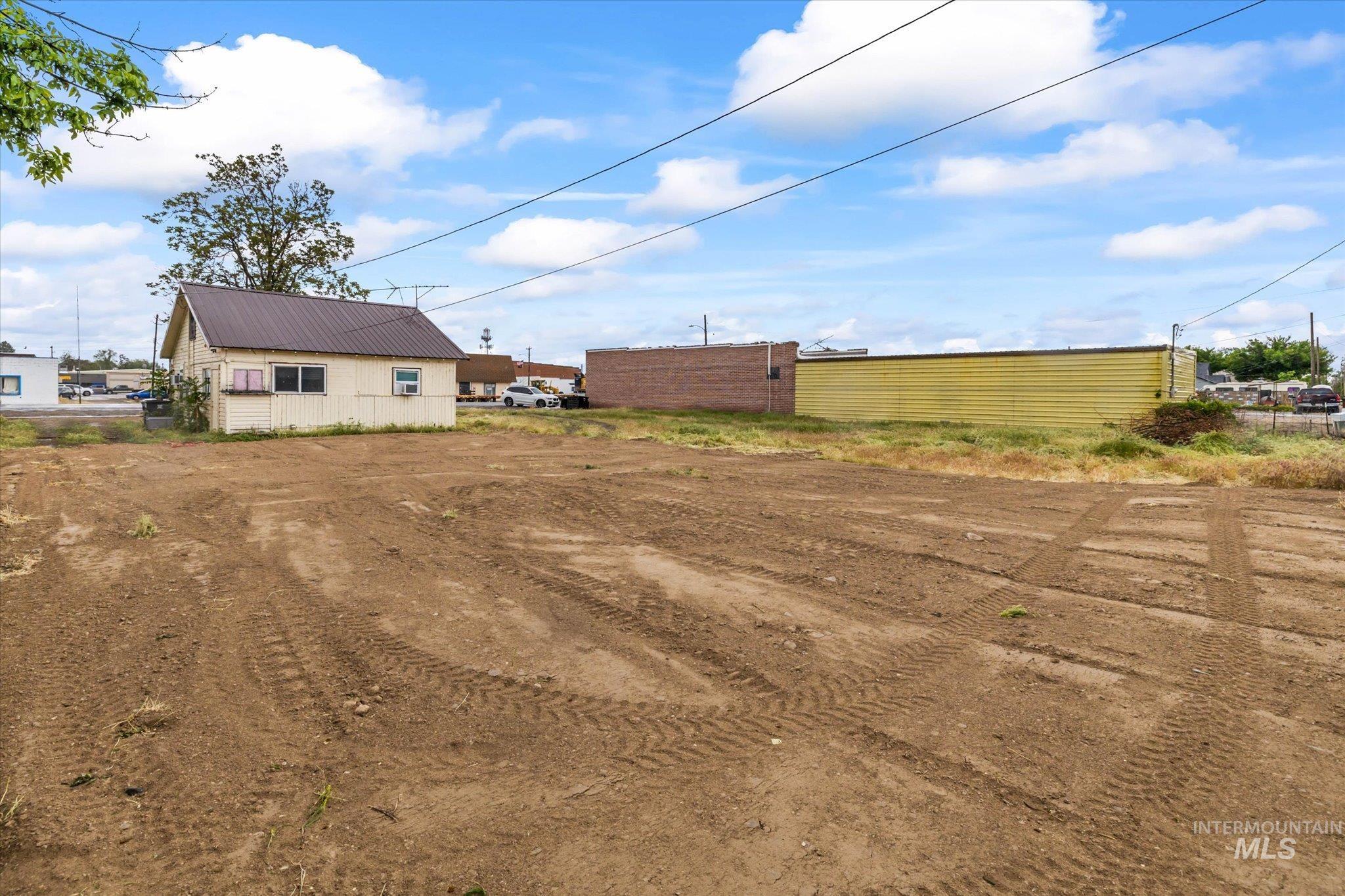 9 E Owyhee Ave Property Photo 5