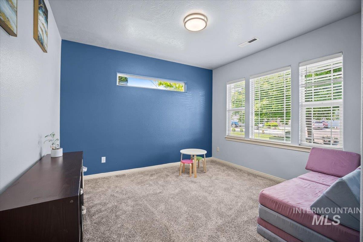 10955 Quail Cove Ct. Property Photo 6