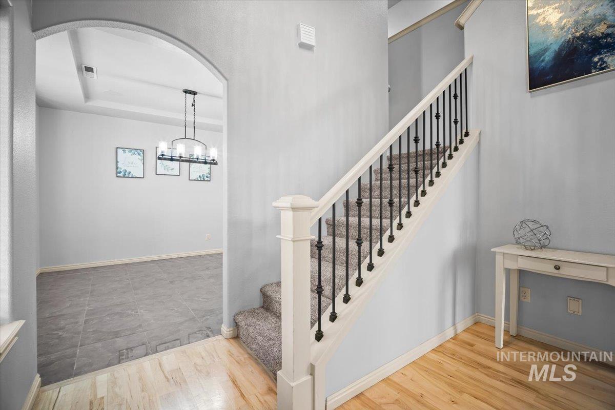 10955 Quail Cove Ct. Property Photo 8