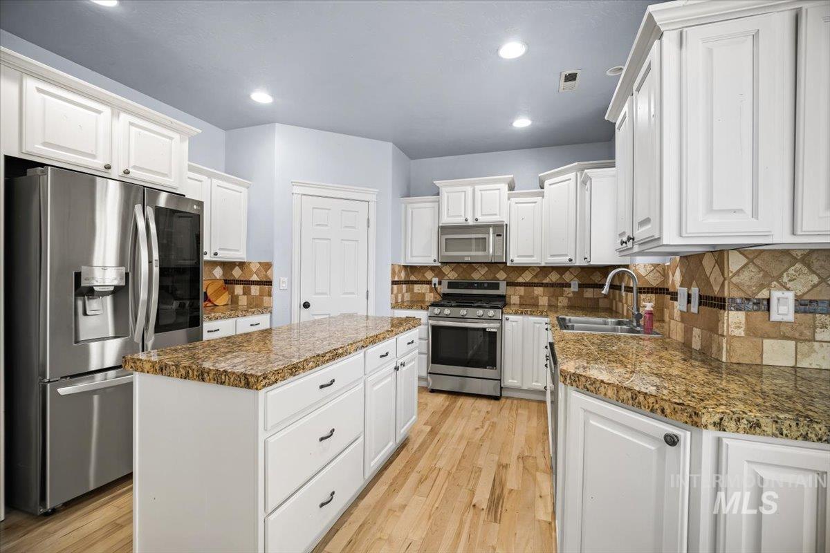 10955 Quail Cove Ct. Property Photo 15