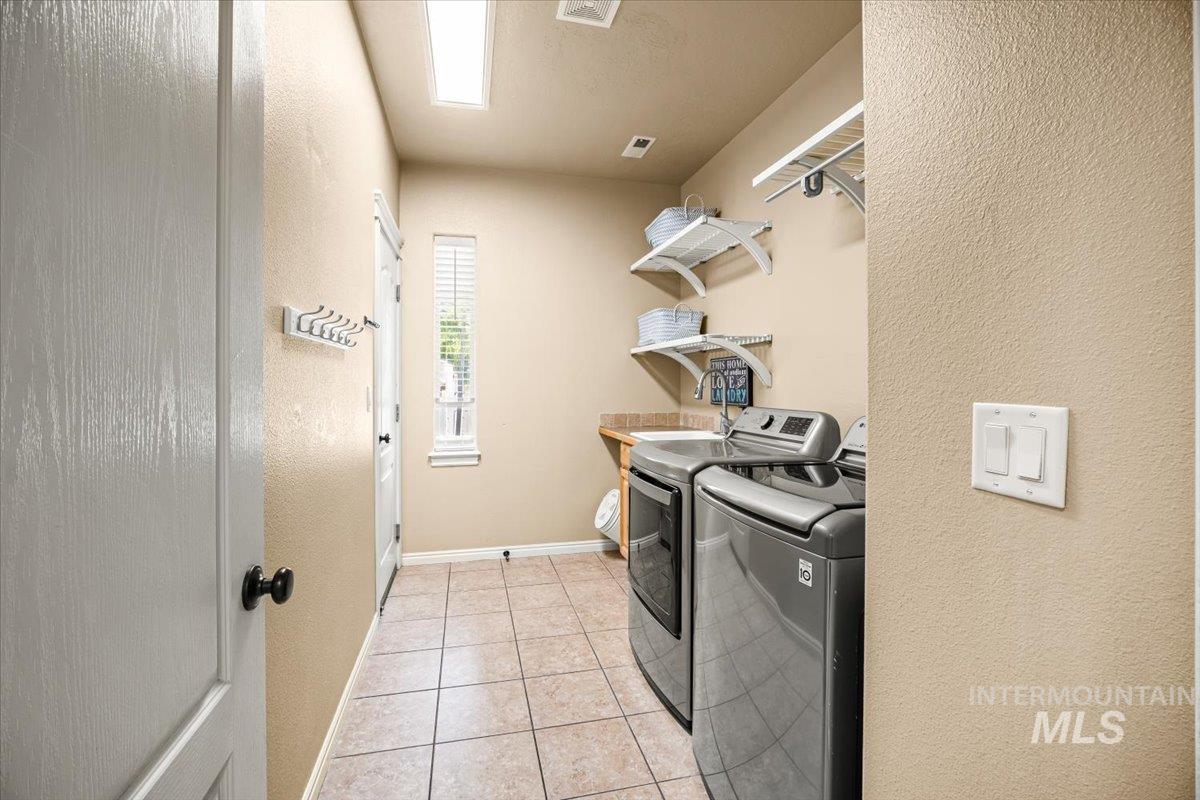 10955 Quail Cove Ct. Property Photo 22