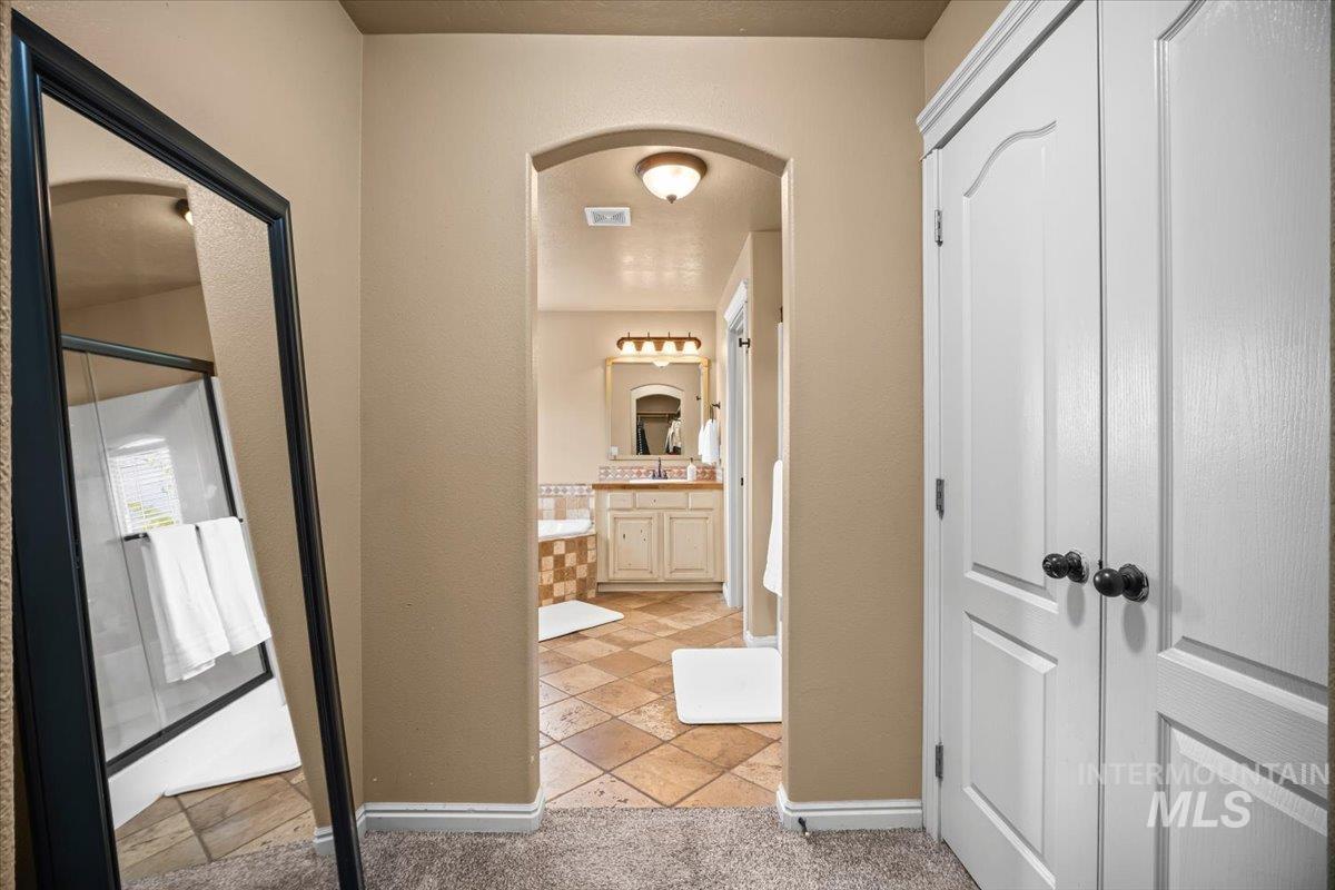 10955 Quail Cove Ct. Property Photo 28