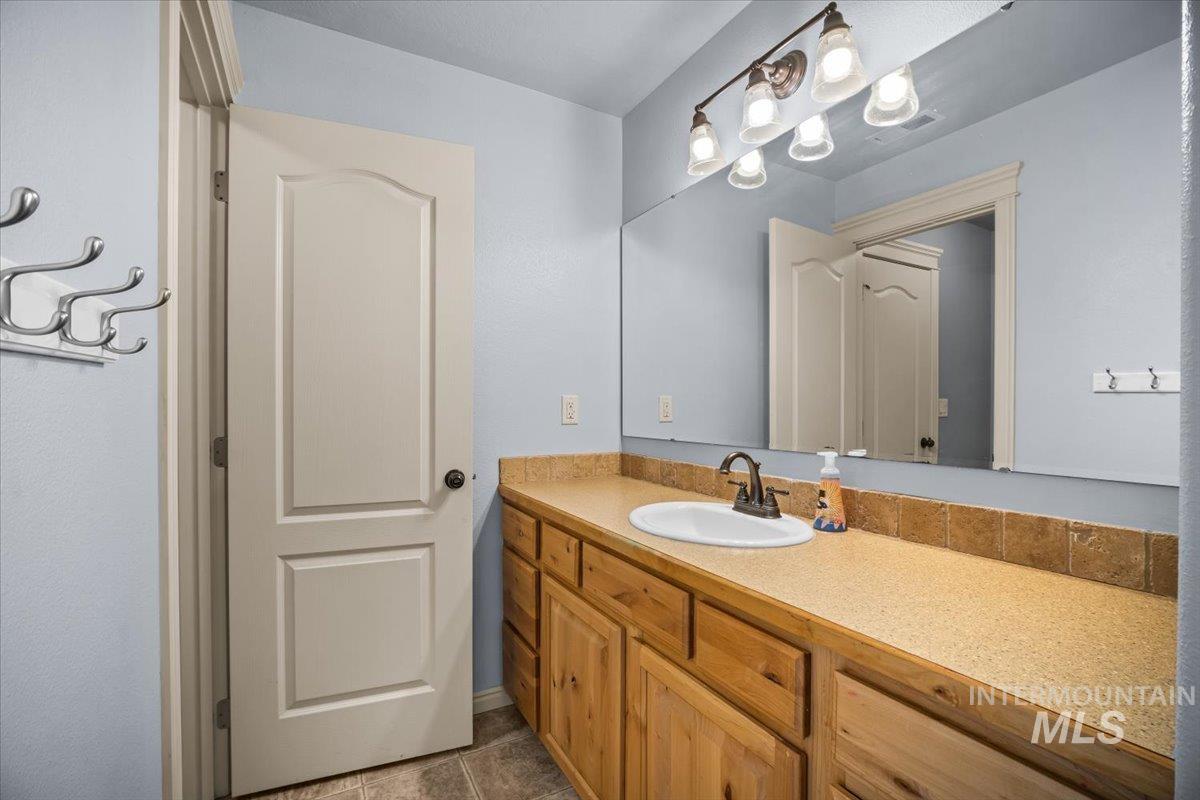 10955 Quail Cove Ct. Property Photo 39