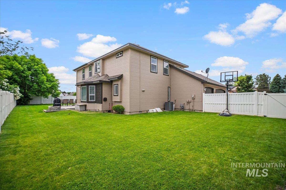 10955 Quail Cove Ct. Property Photo 43
