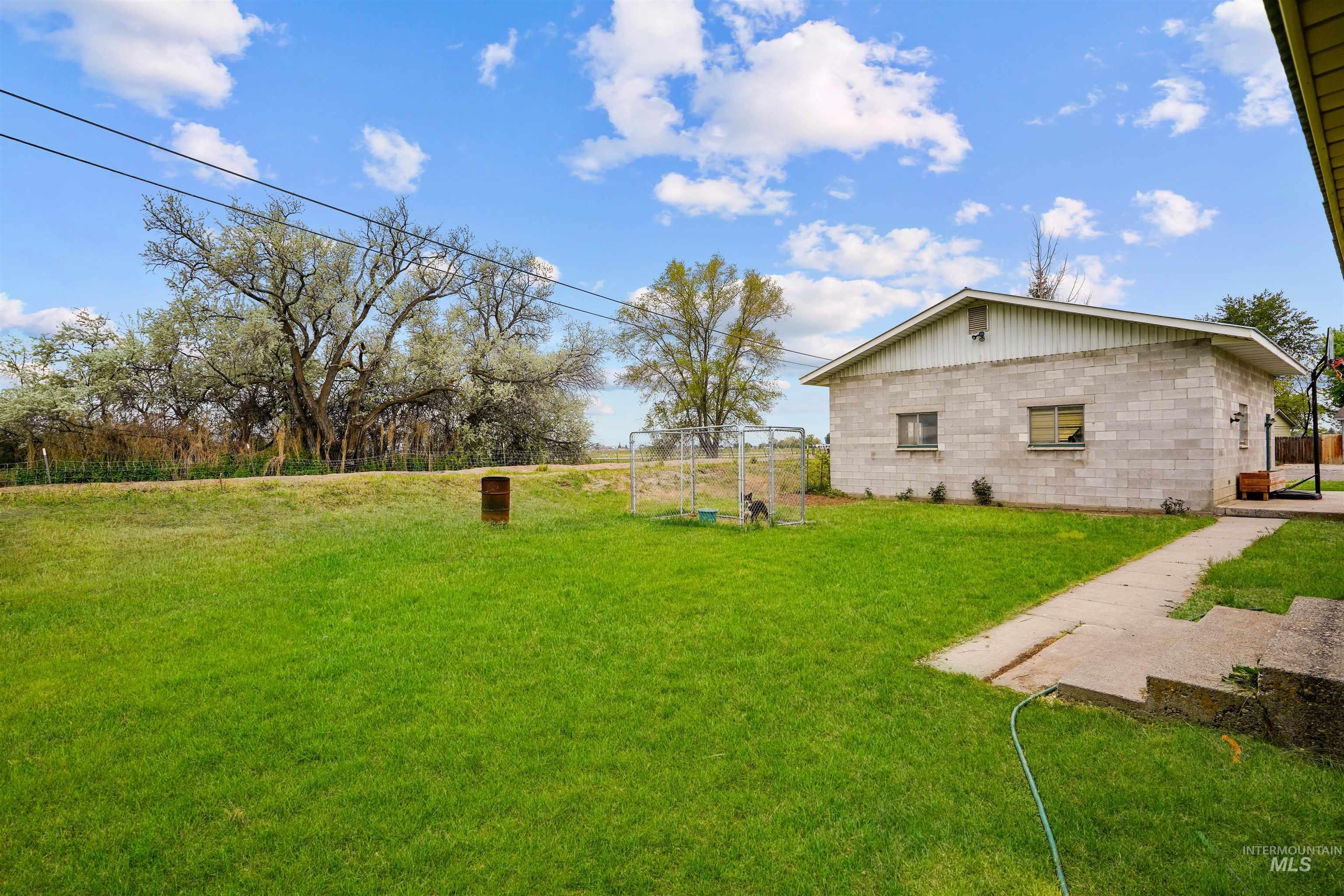 1006 S B Street Property Photo 21