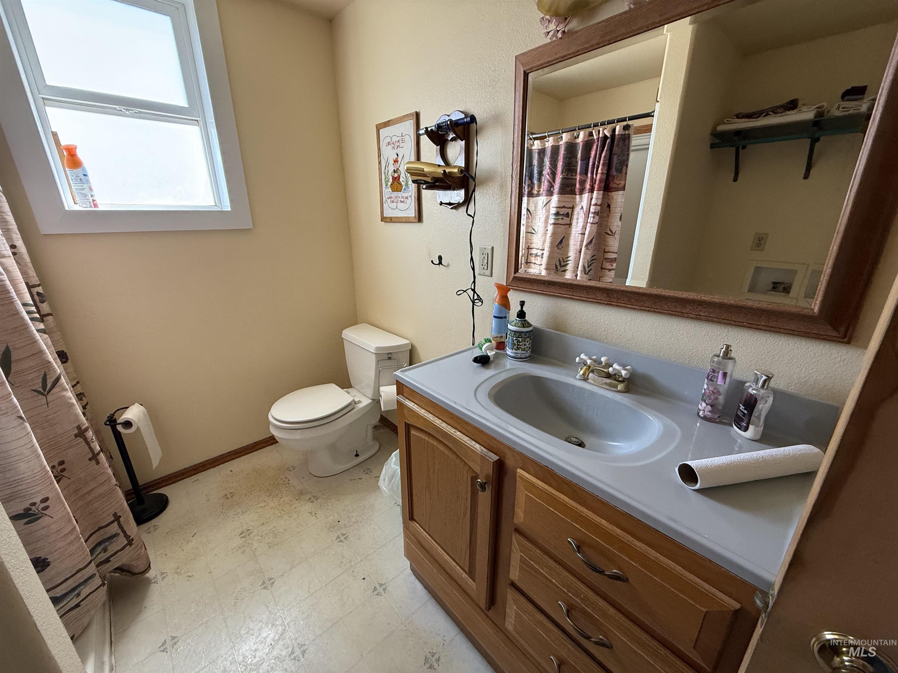 415 N Greenwood St Property Photo 24