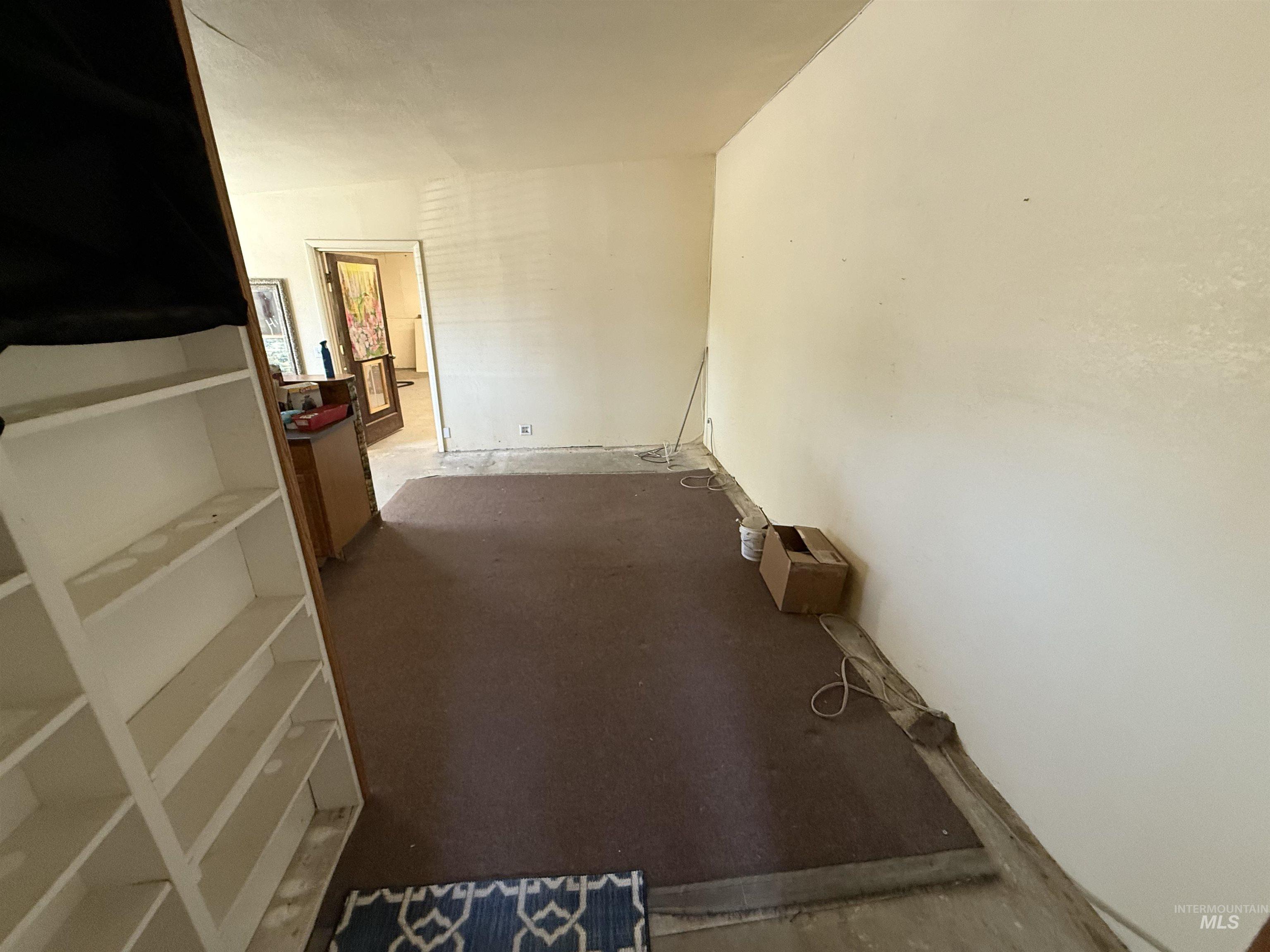415 N Greenwood St Property Photo 27