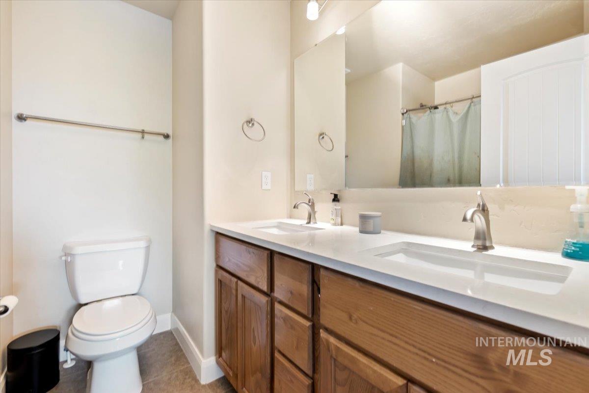 4680 N Maplestone Ave Property Photo 22