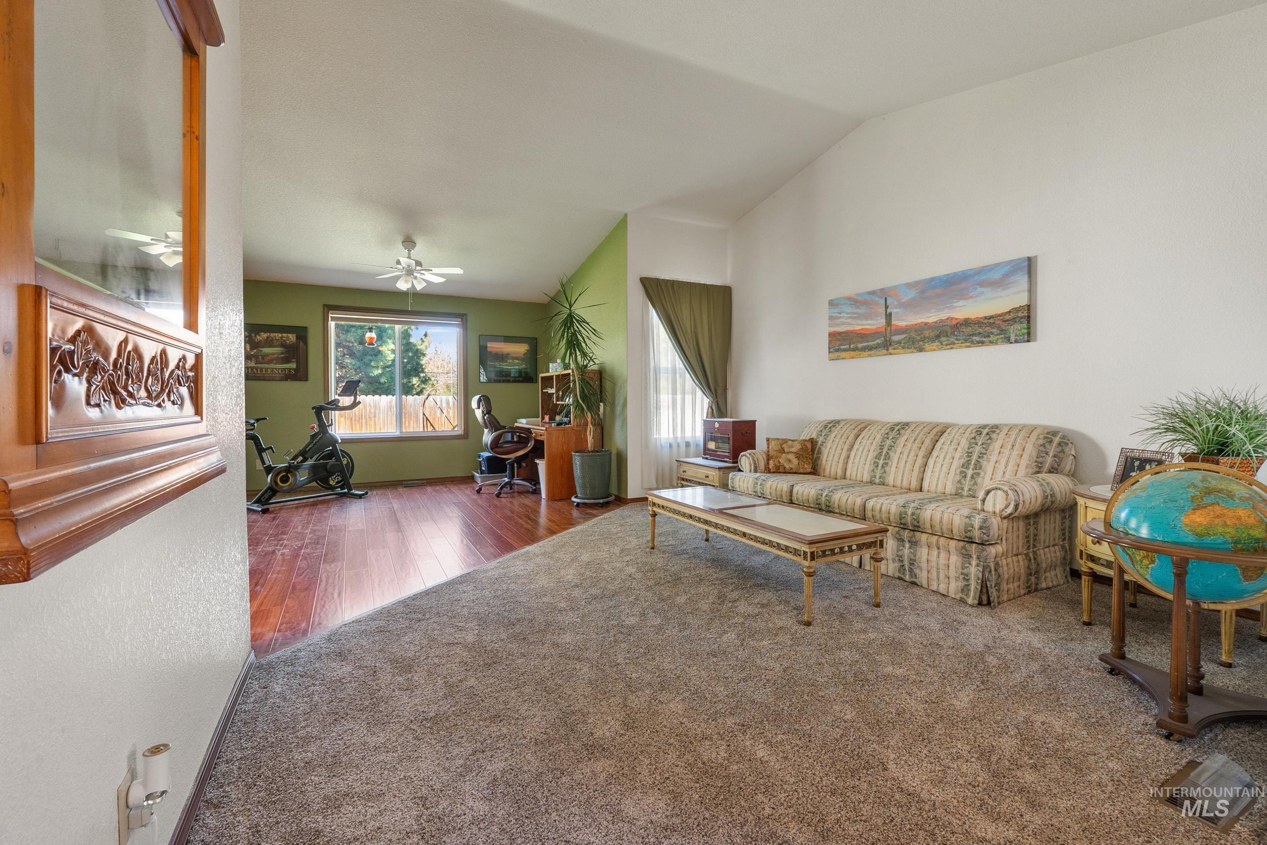 10490 W Wildrose Ct Property Photo 4