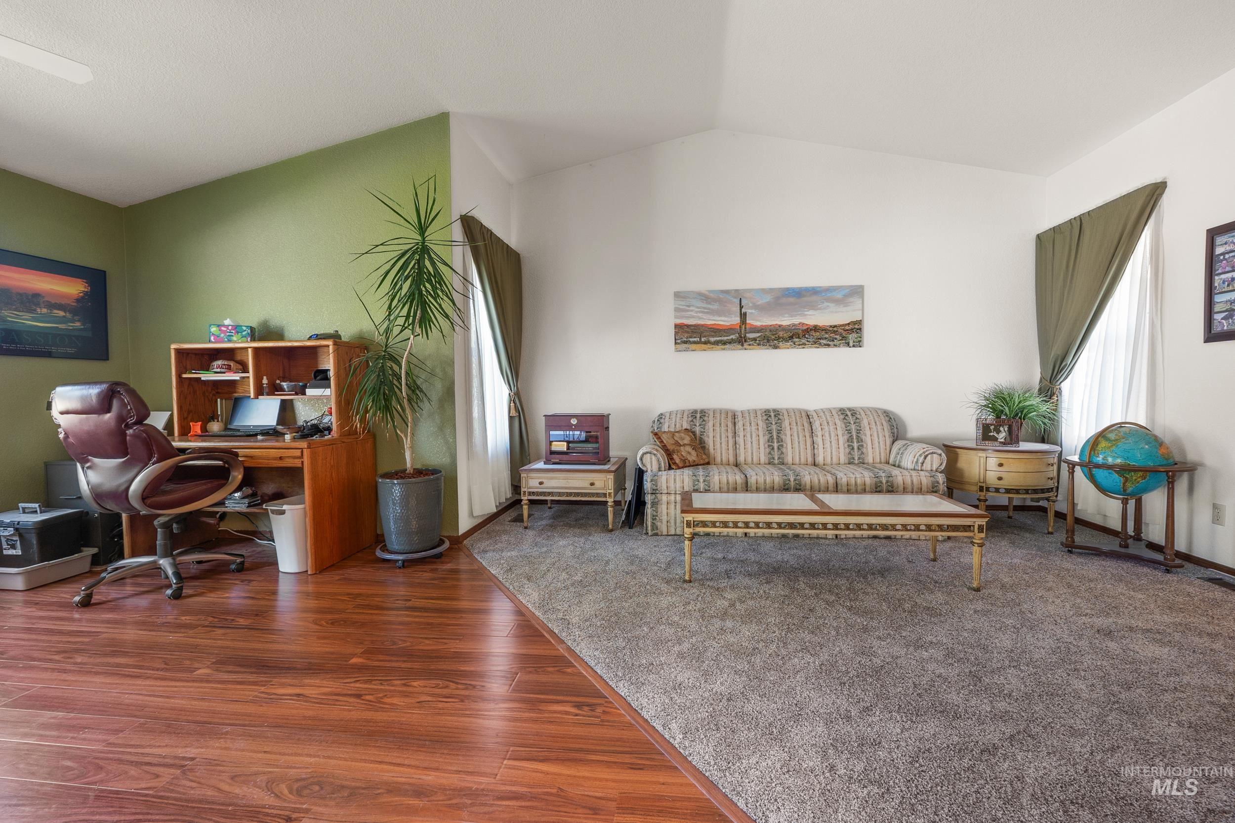 10490 W Wildrose Ct Property Photo 5