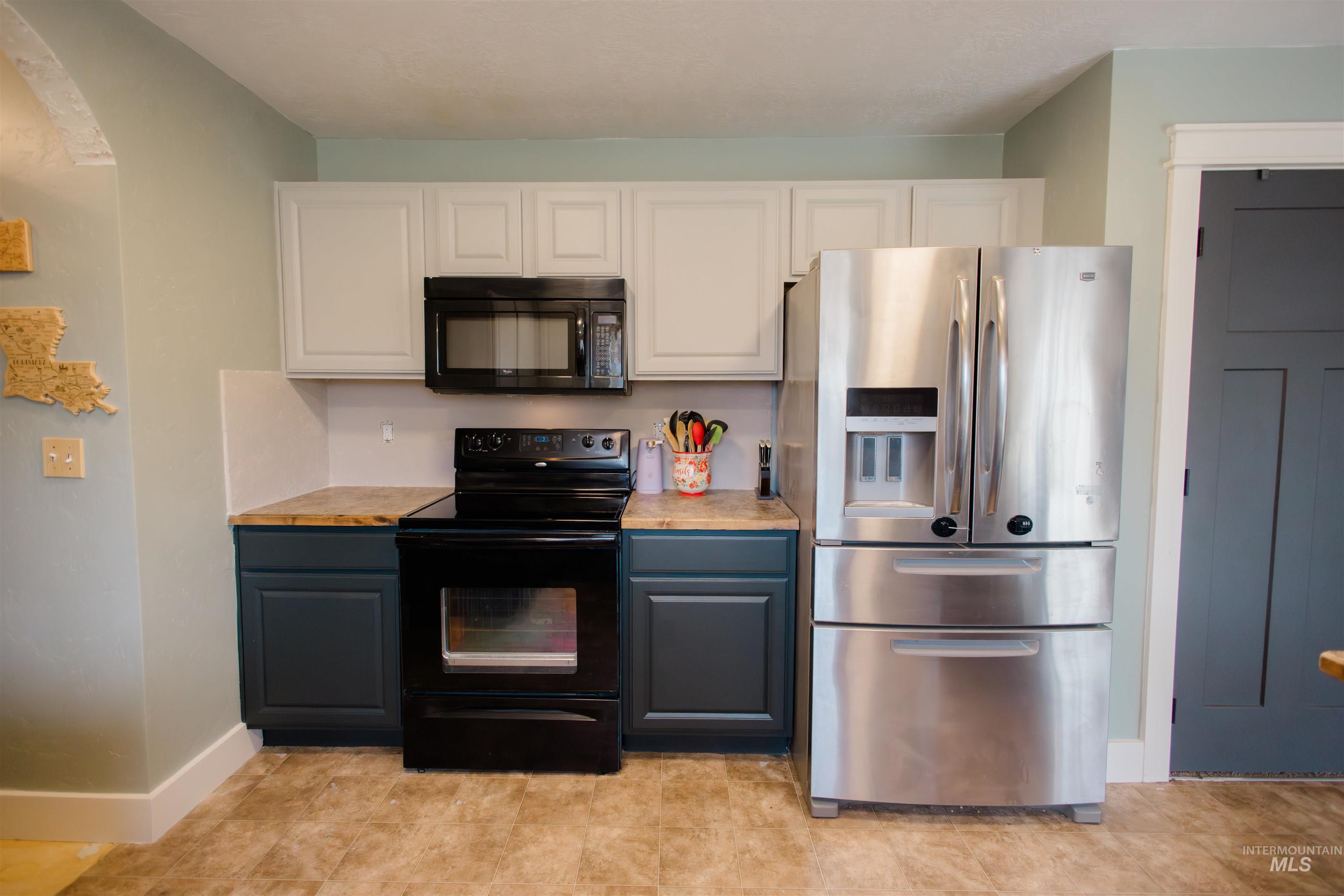 605 Sw Josephine Property Photo 4