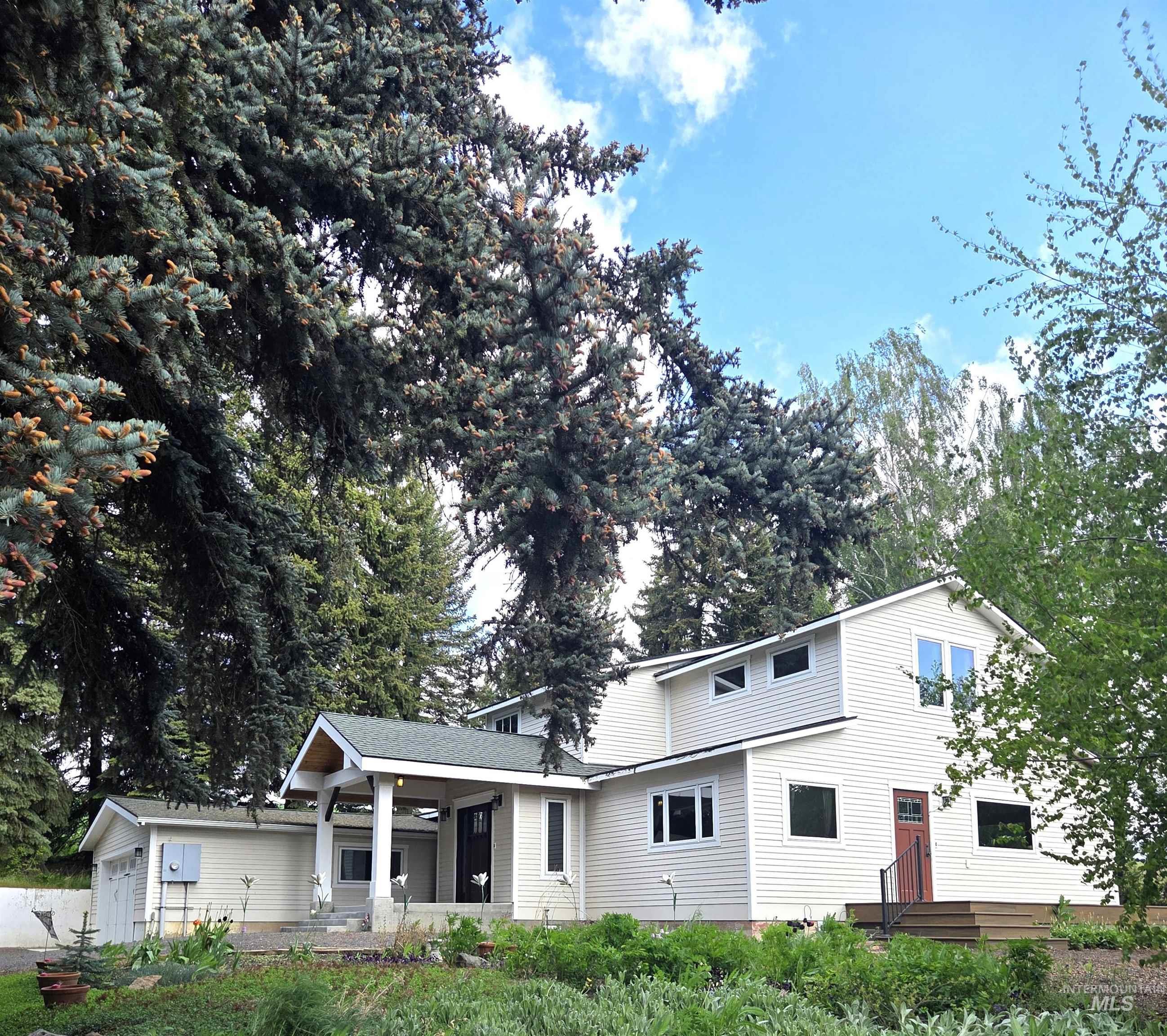 6302 Sand Rd.