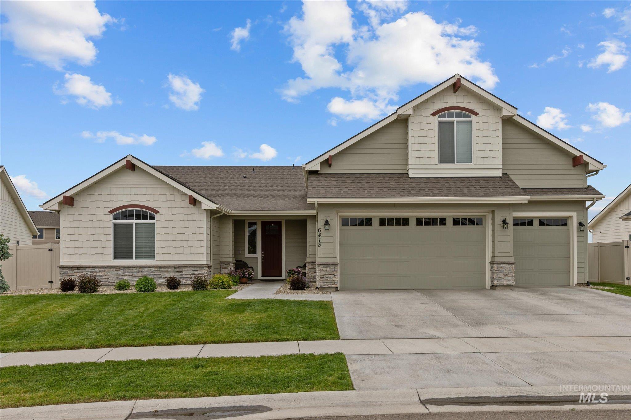 6413 E Path