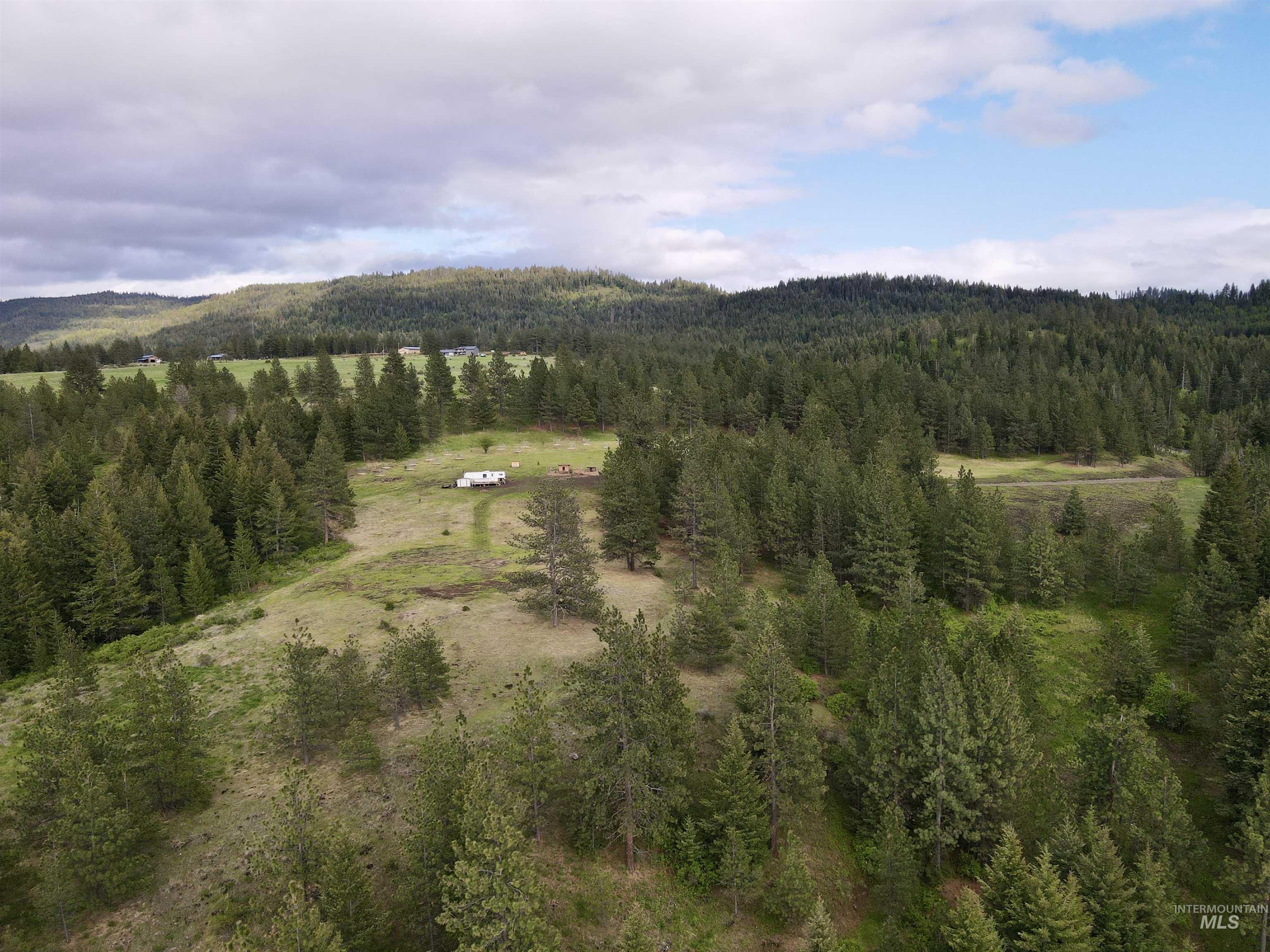 2471 Old White Bird Hill Rd Property Photo 3