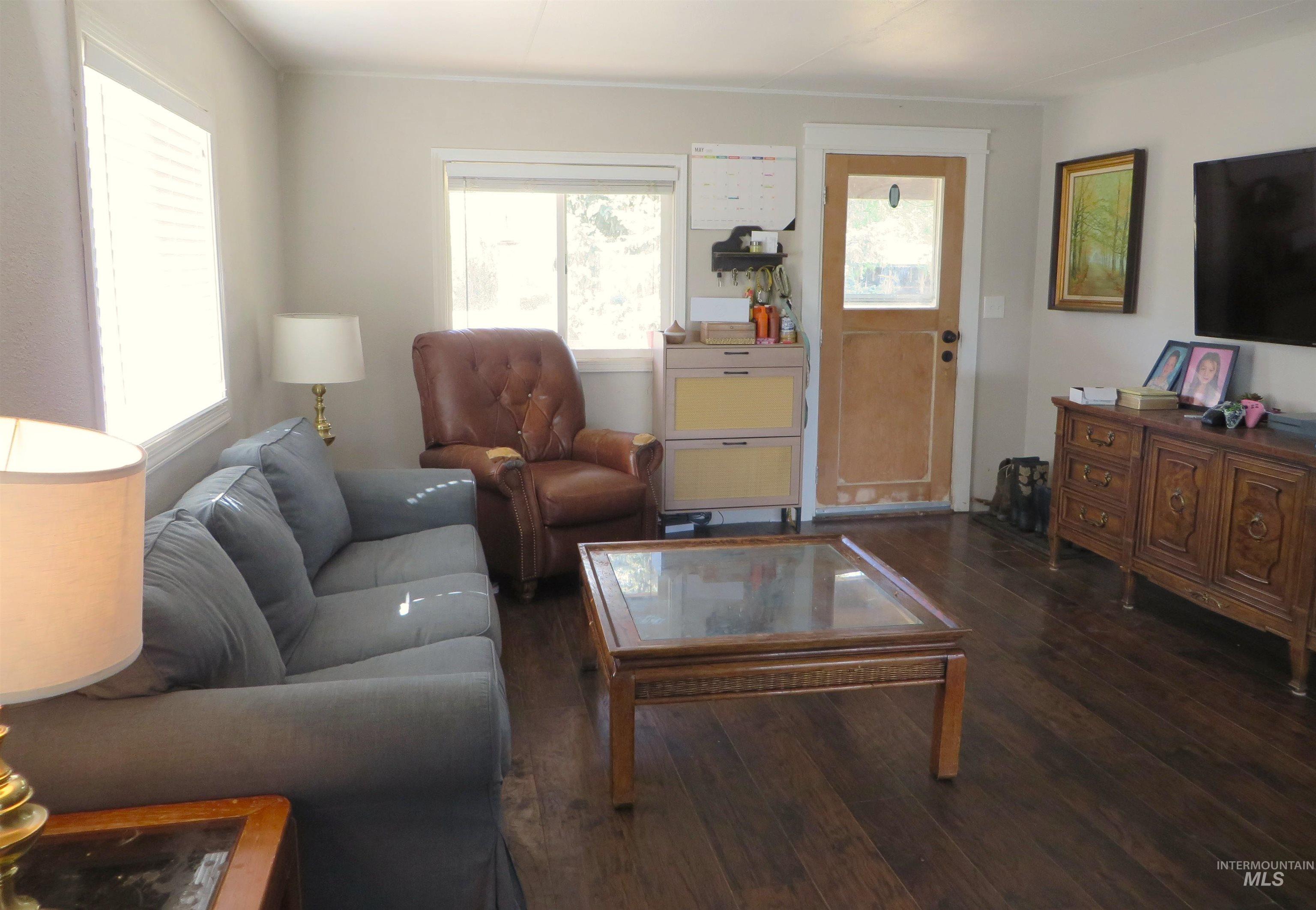 937 Indianhead Road Property Photo 3