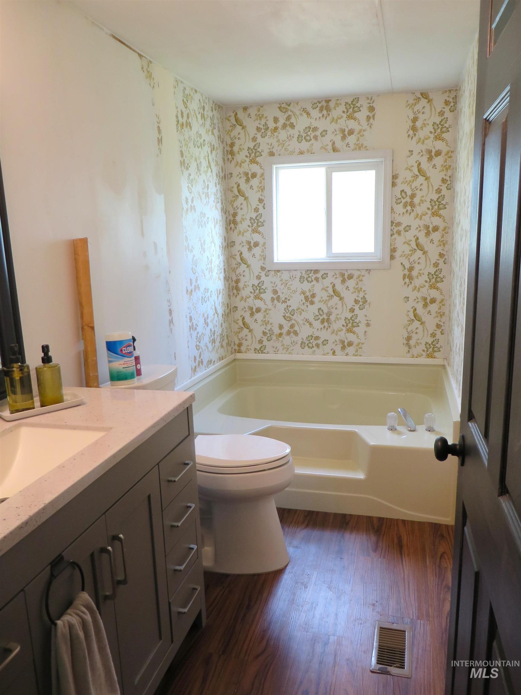 937 Indianhead Road Property Photo 15