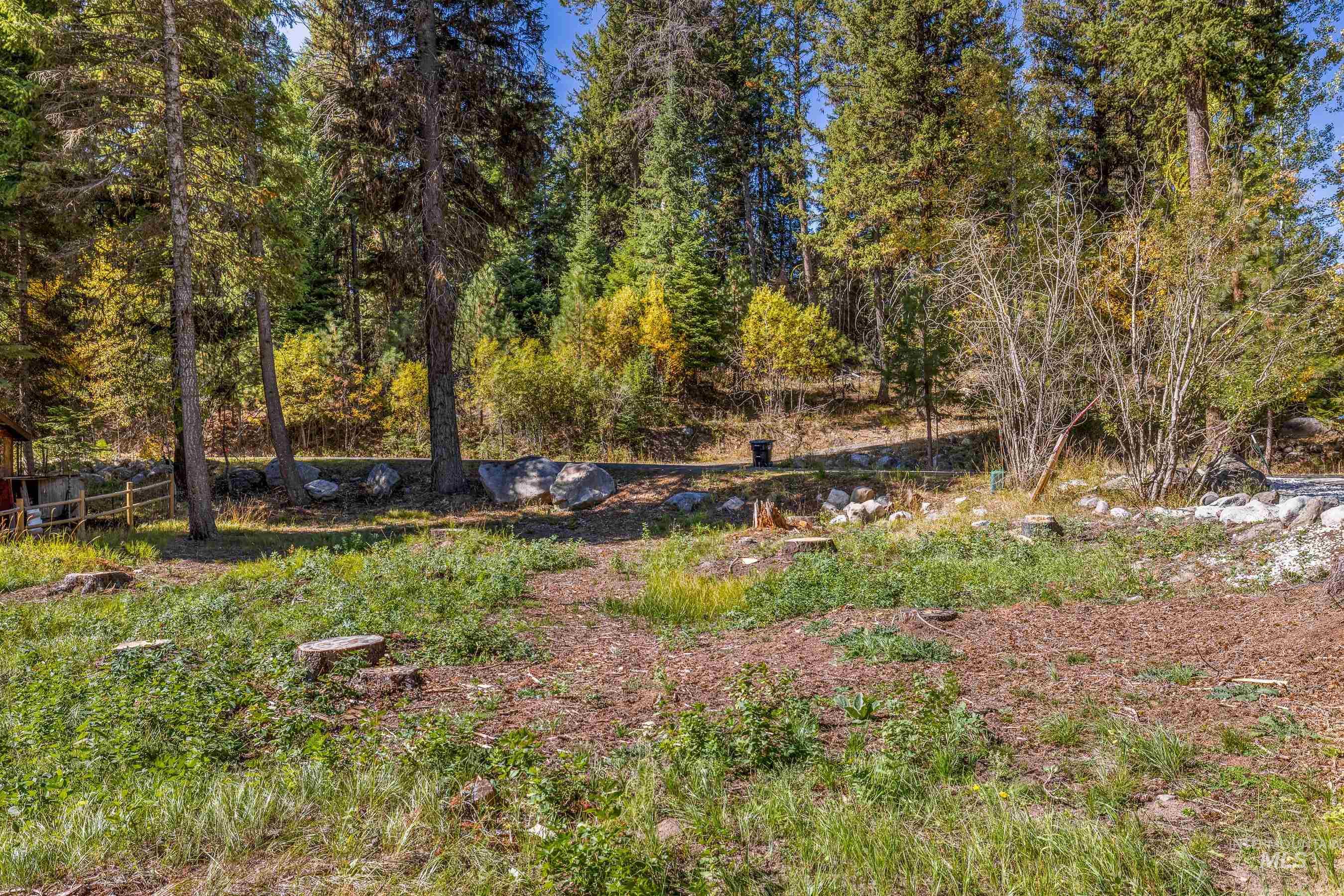 1365 Divot Lane Property Photo 12