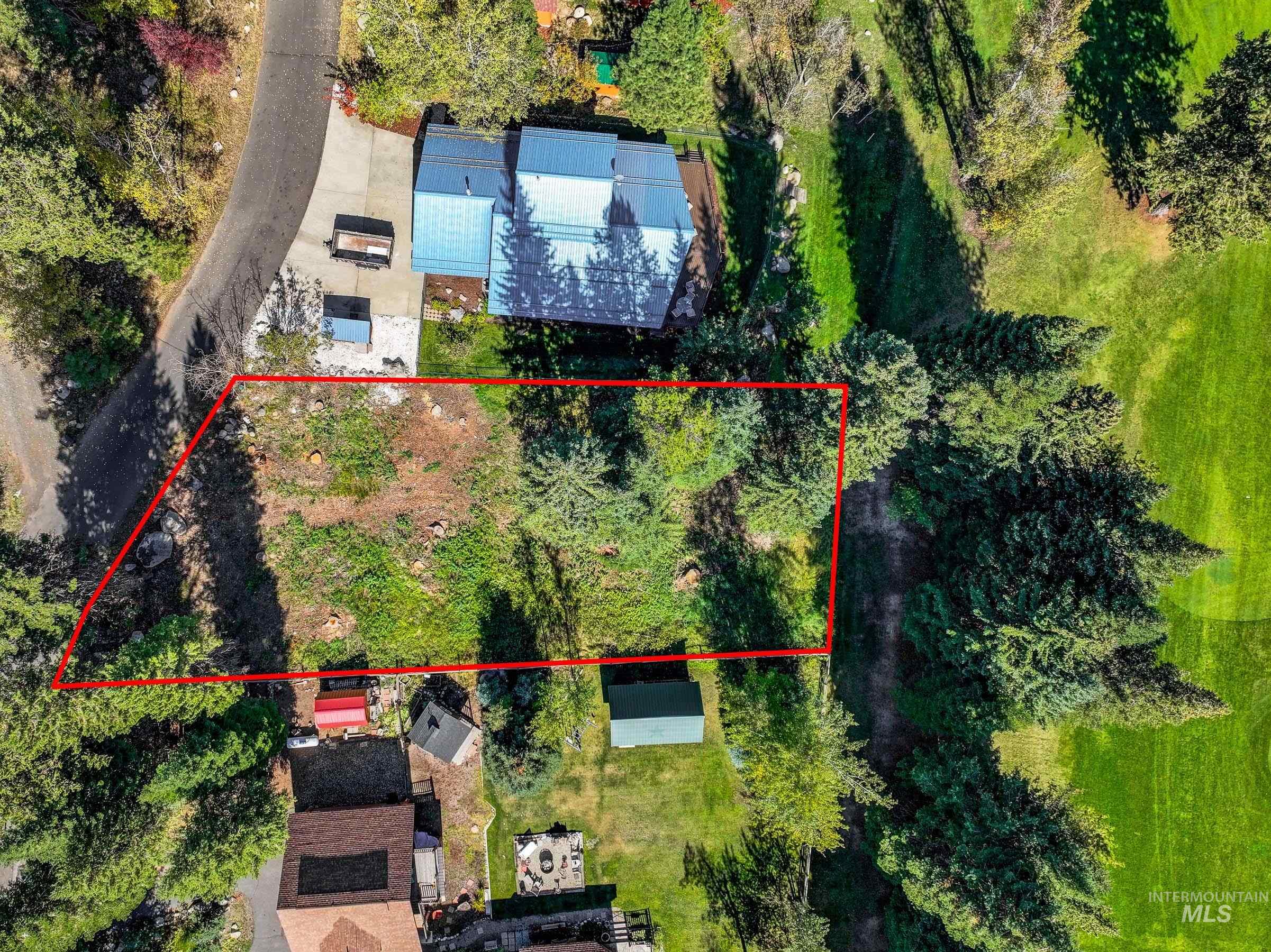 1365 Divot Lane Property Photo 21