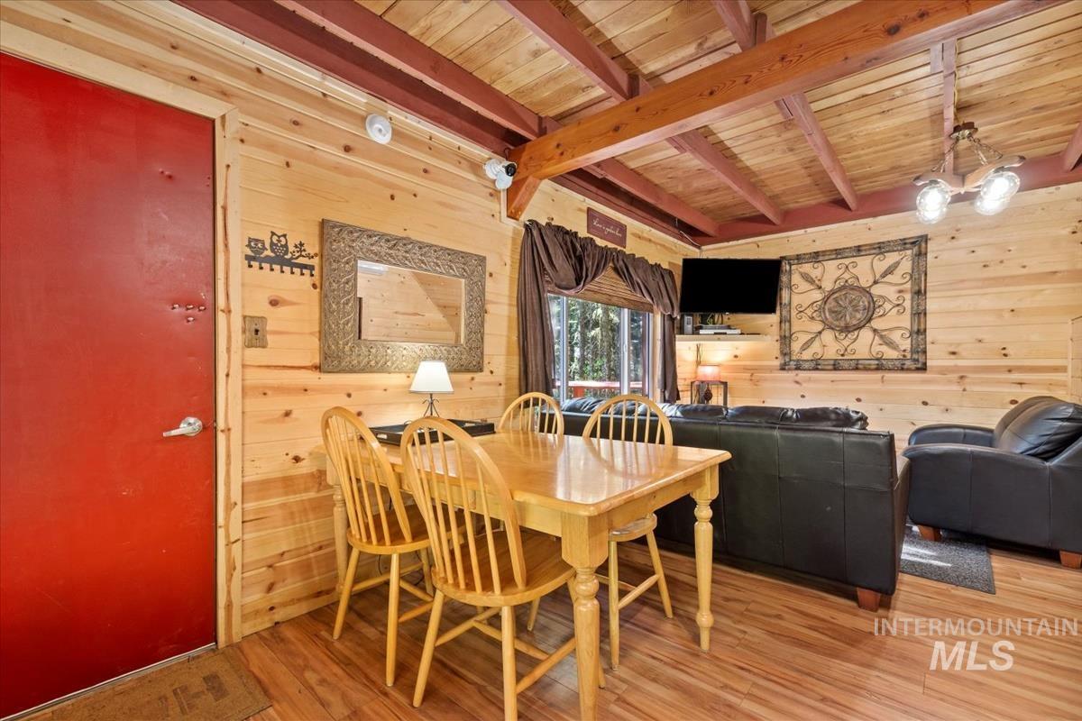 1589 Bear Trail Lp Property Photo 4