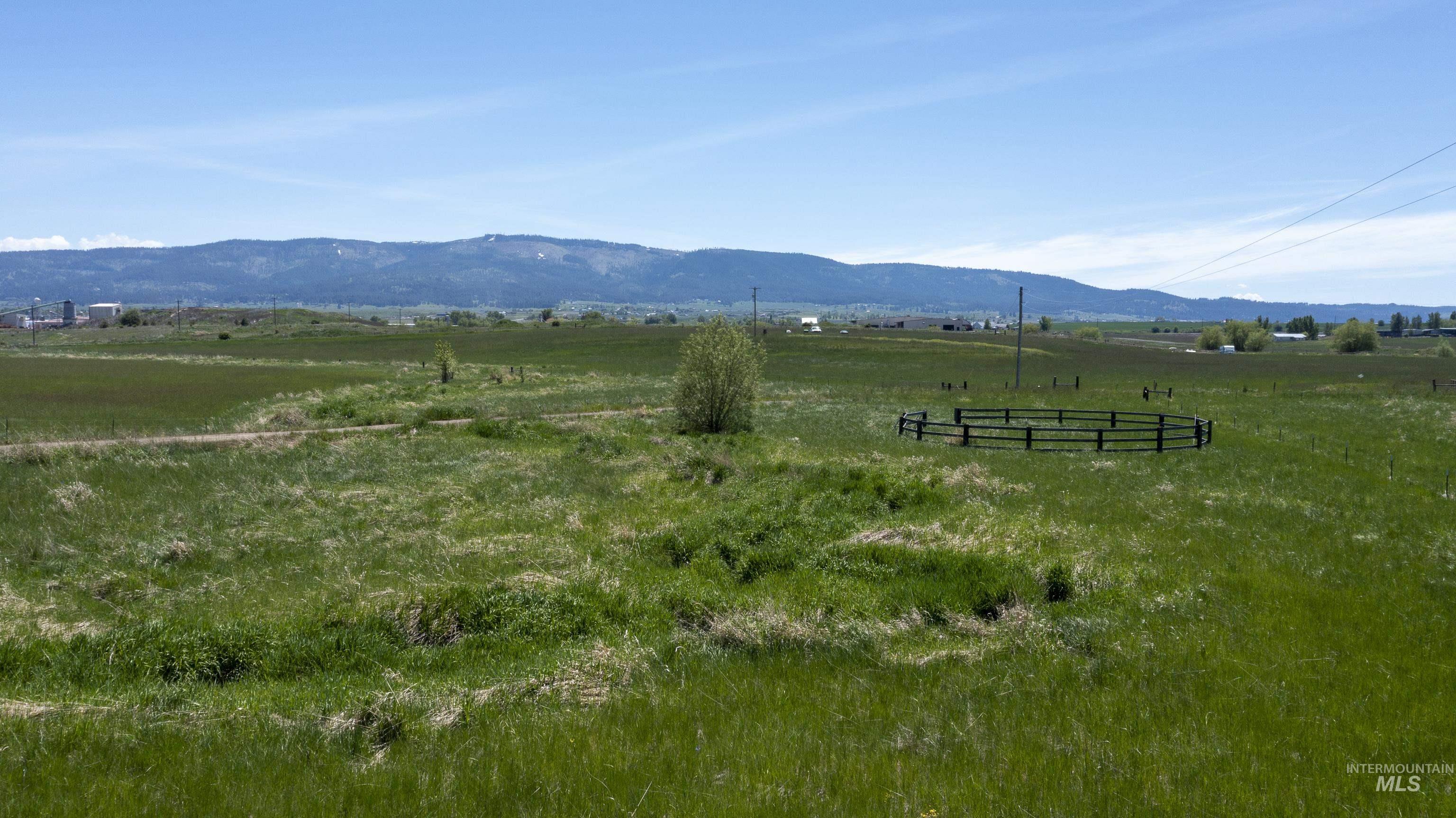 Tbd Frontier Lane Property Photo 27