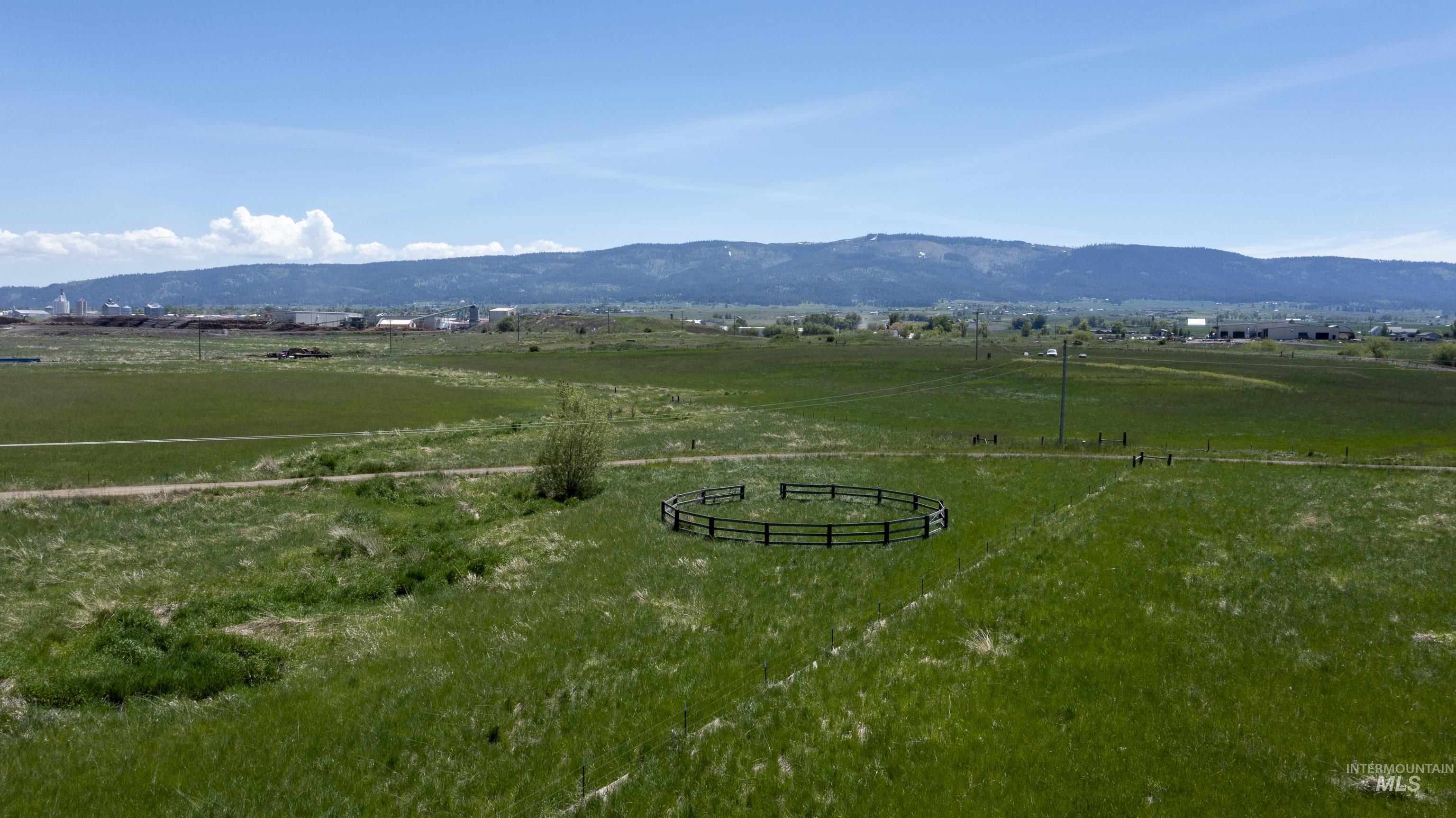 Tbd Frontier Lane Property Photo 28