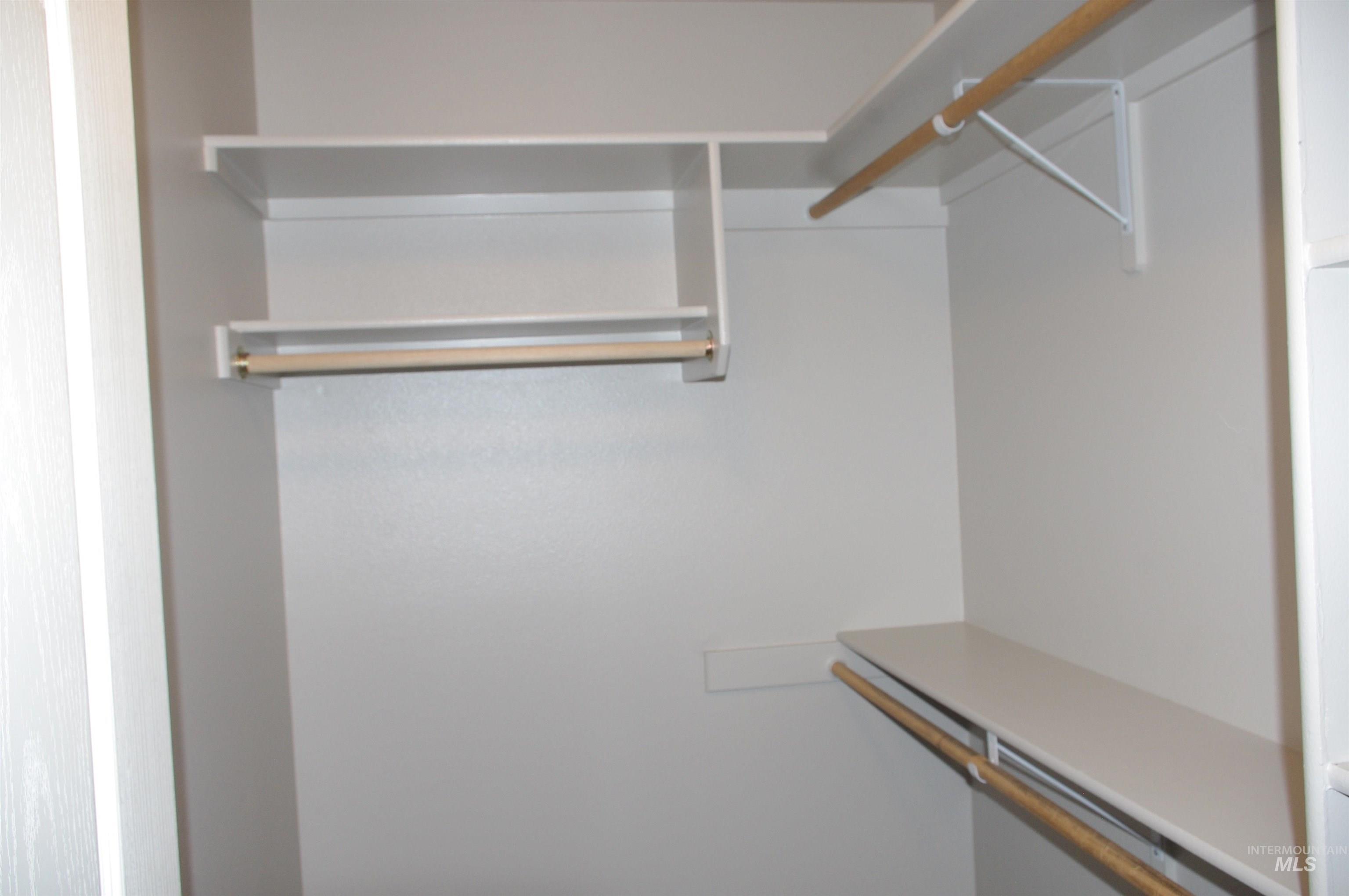 1009 S New Summer Property Photo 22