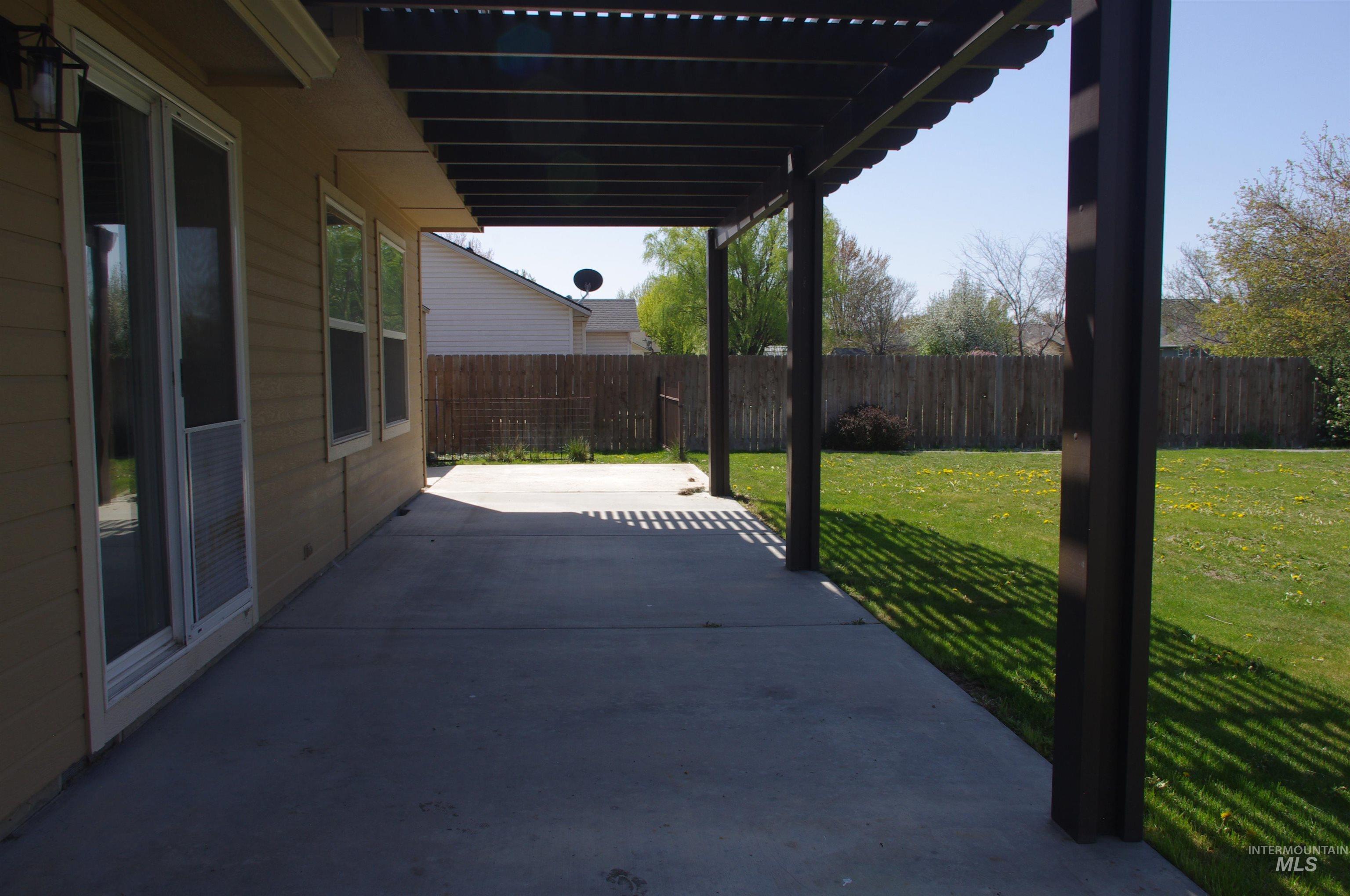 1009 S New Summer Property Photo 29