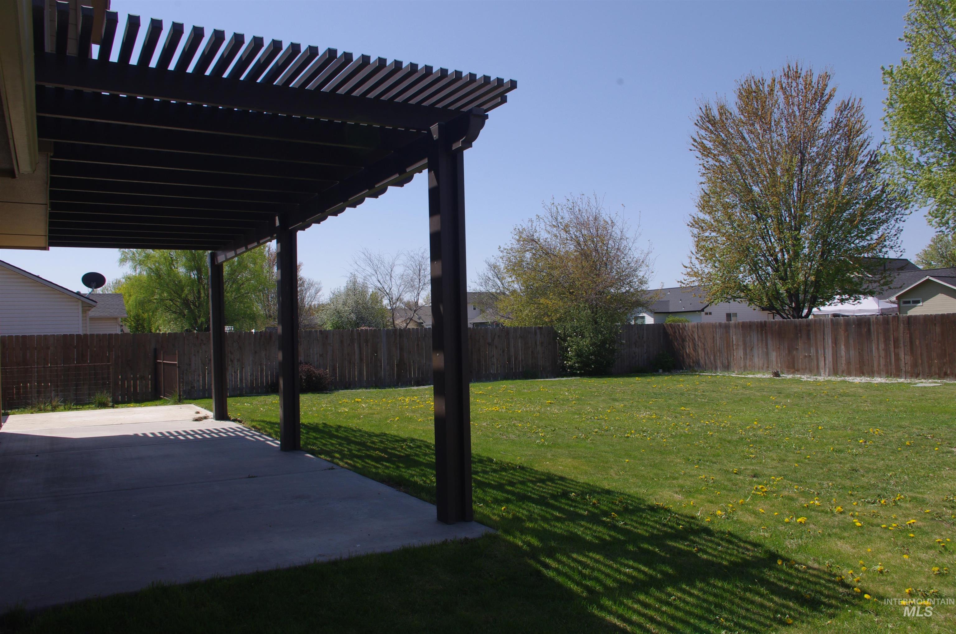 1009 S New Summer Property Photo 30