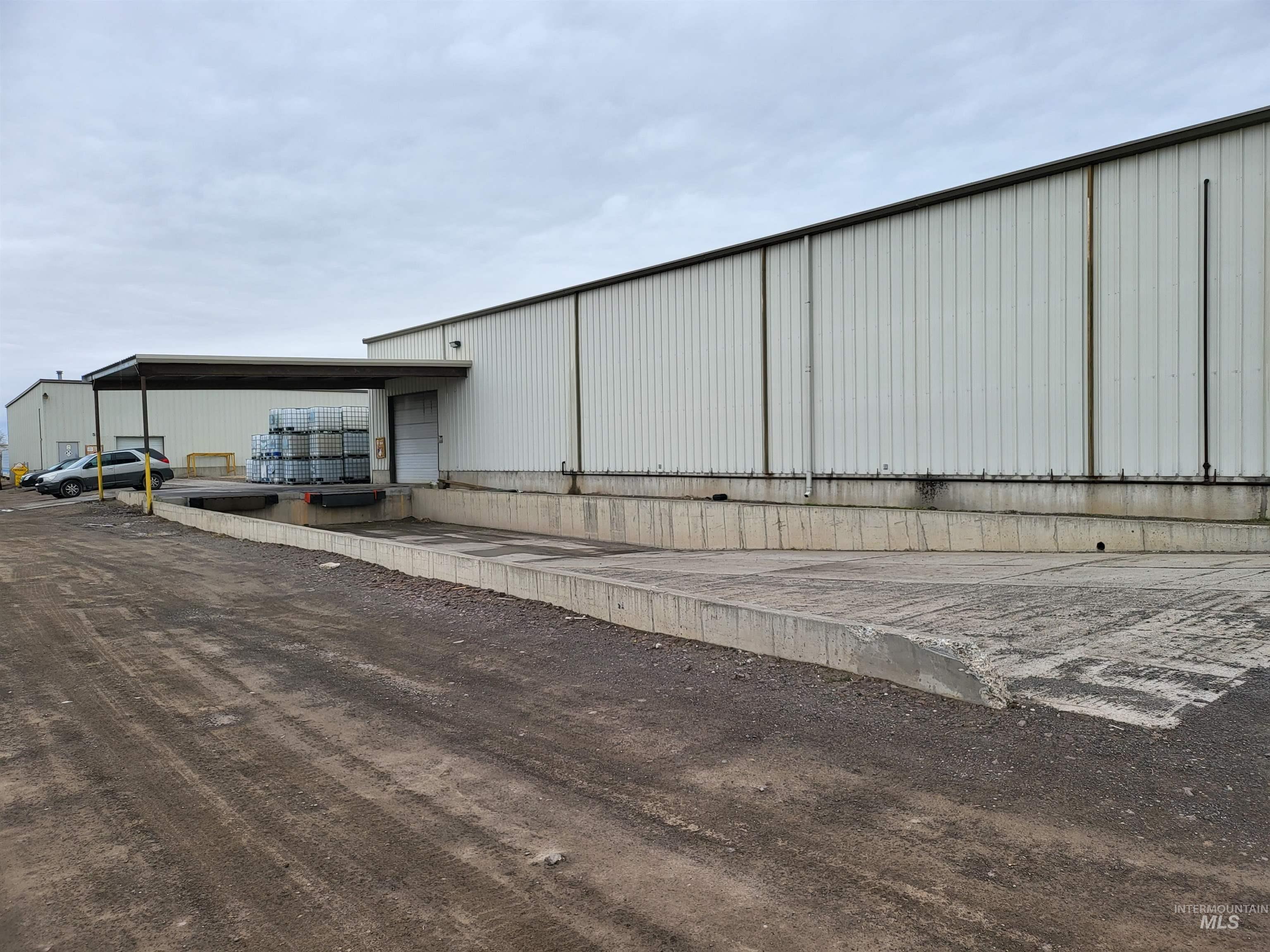 568 Grange Lane Property Photo 9