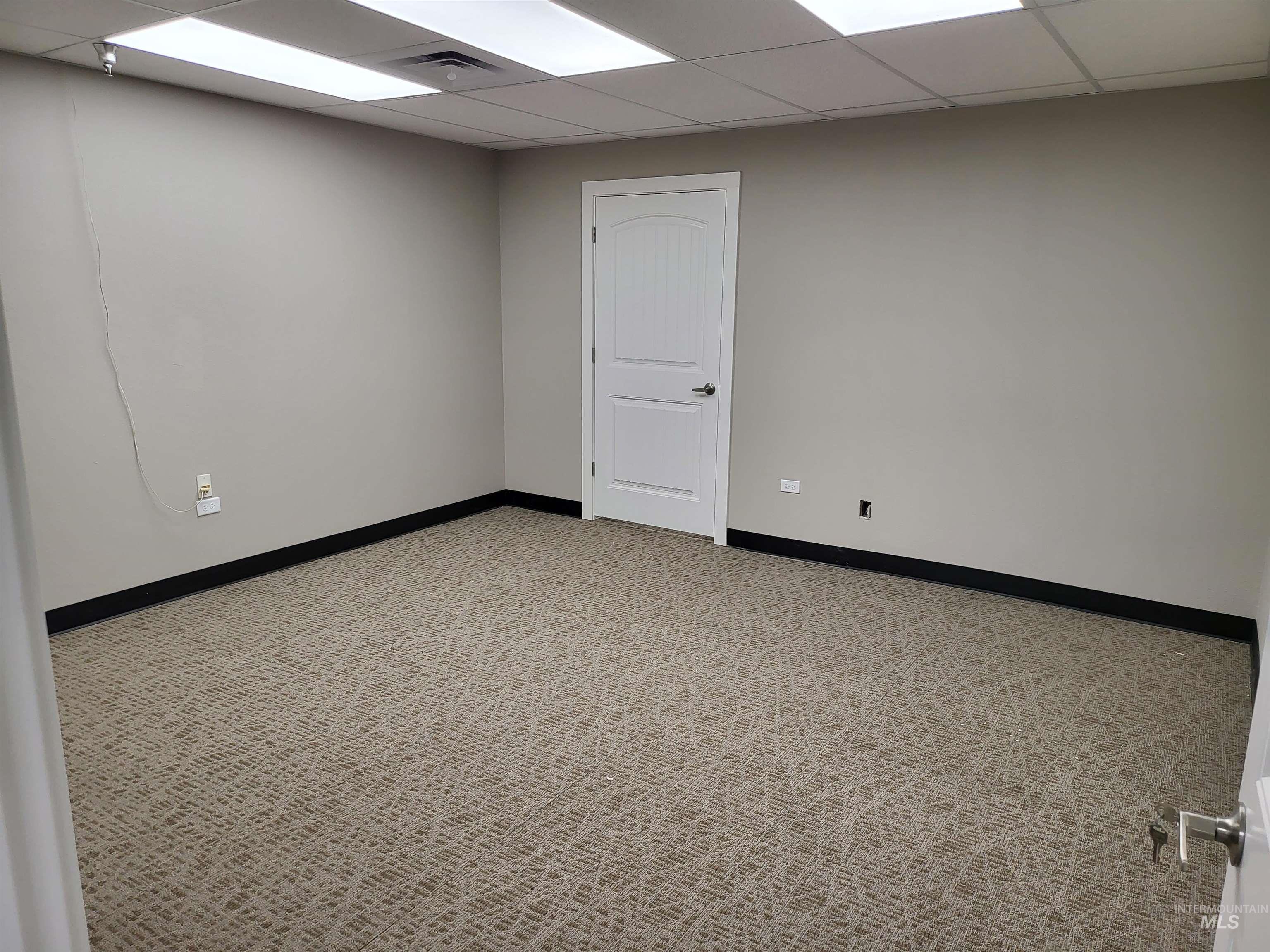 568 Grange Lane Property Photo 12