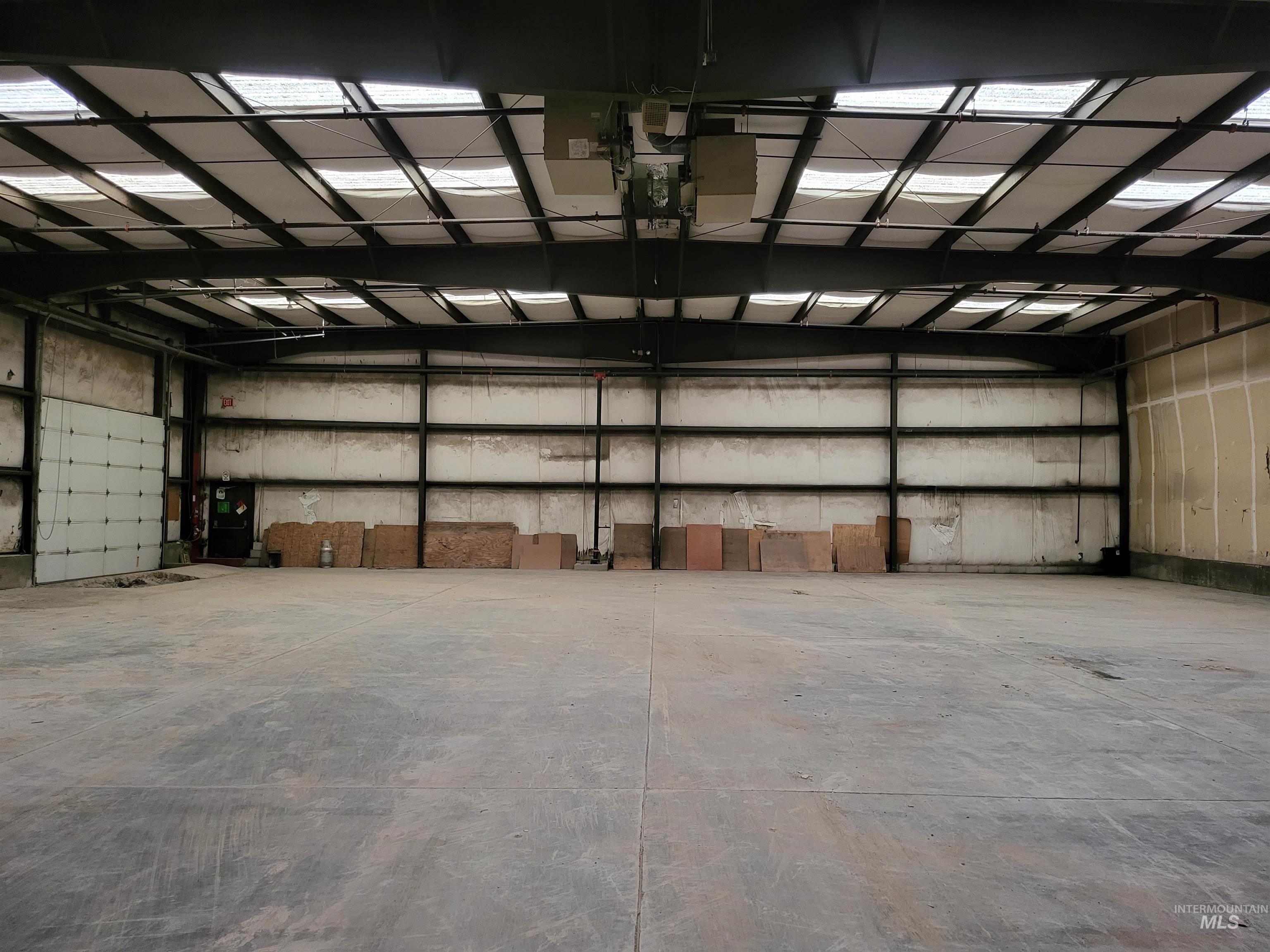 568 Grange Lane Property Photo 15