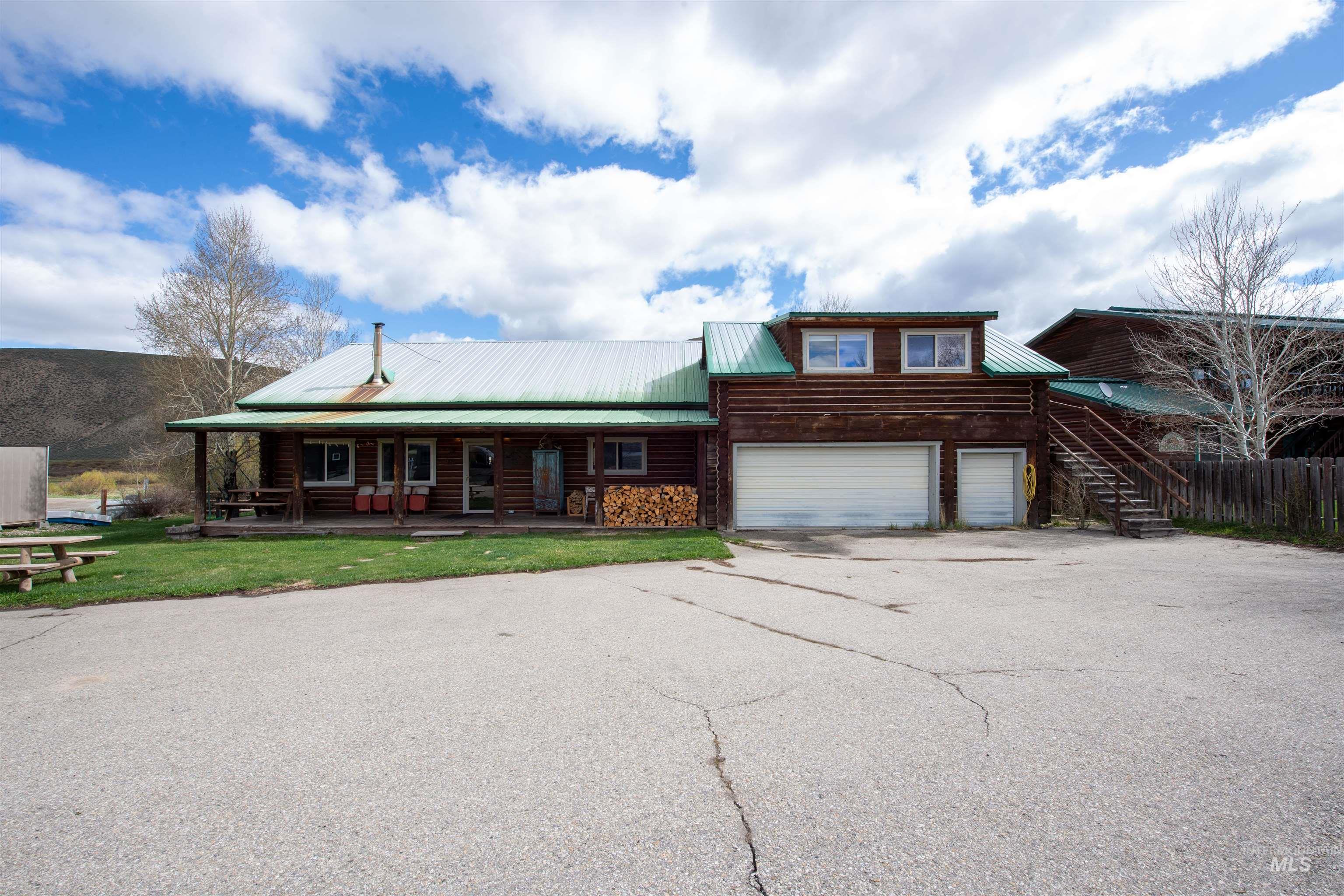 130 Valley Creek Road Property Photo 4