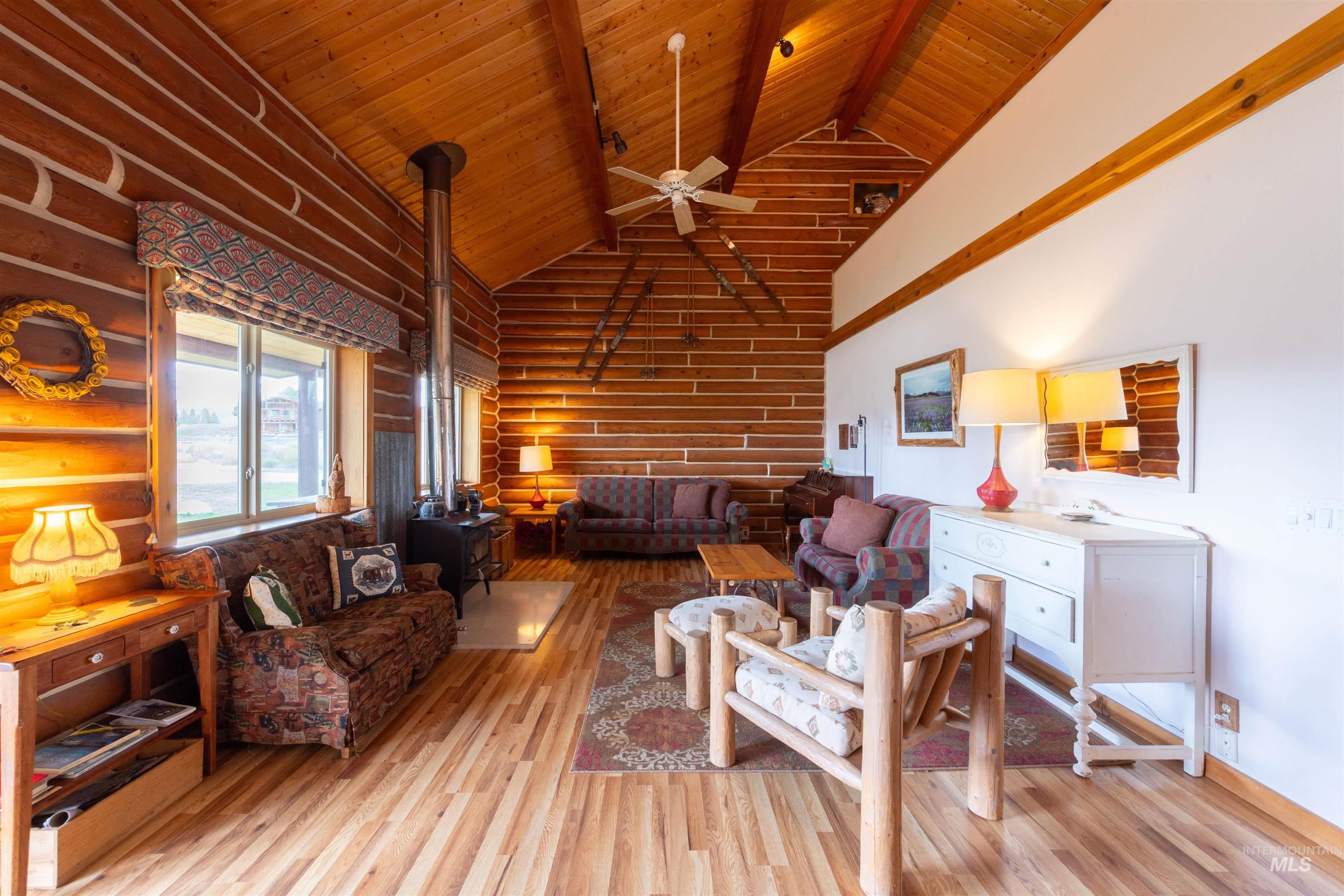 130 Valley Creek Road Property Photo 6