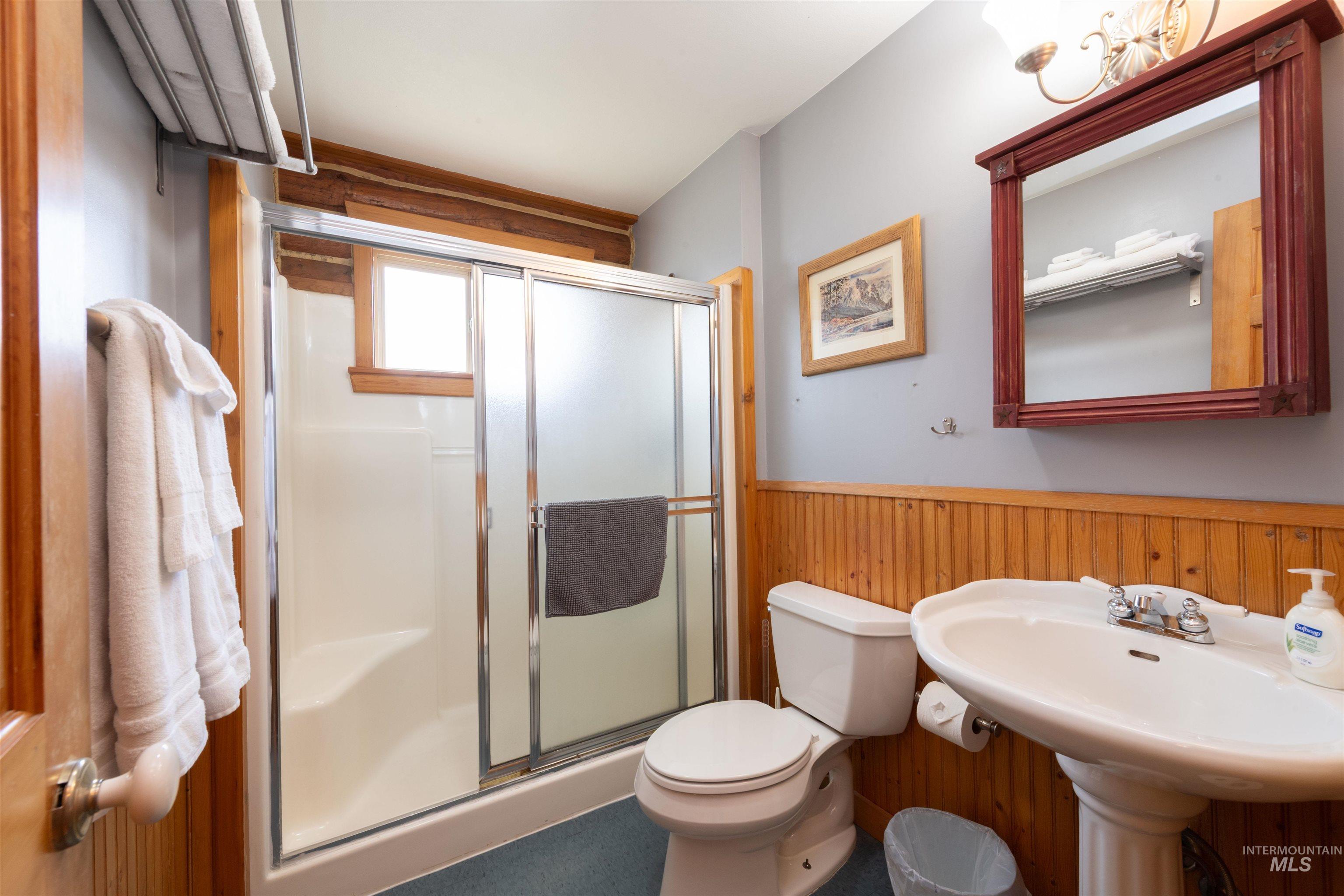 130 Valley Creek Road Property Photo 13