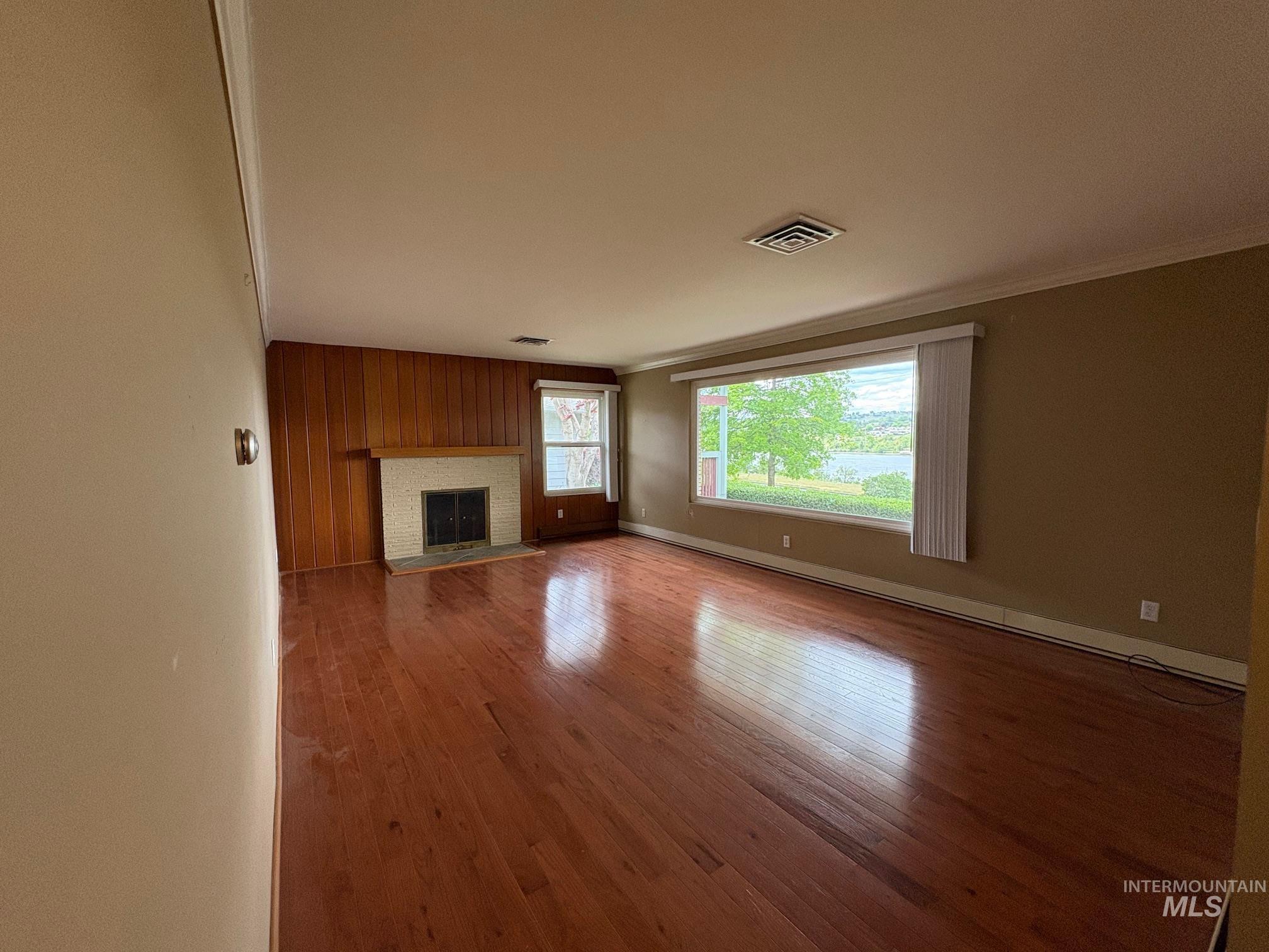 1615 Prospect Ave Property Photo 12