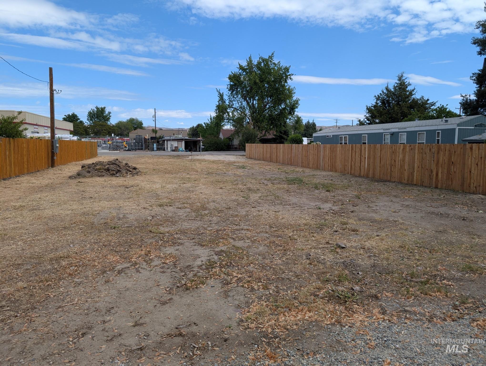 Tbd S Commercial Ave. Property Photo 4