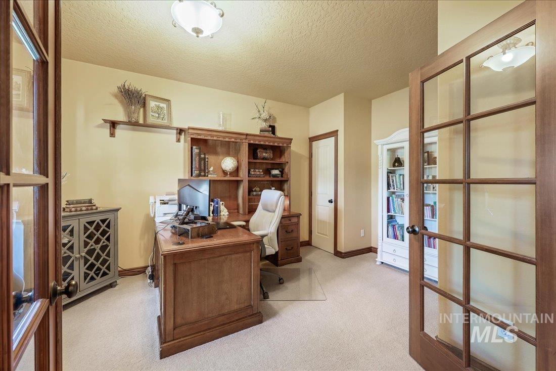 1404 Sandal Creek Property Photo 7