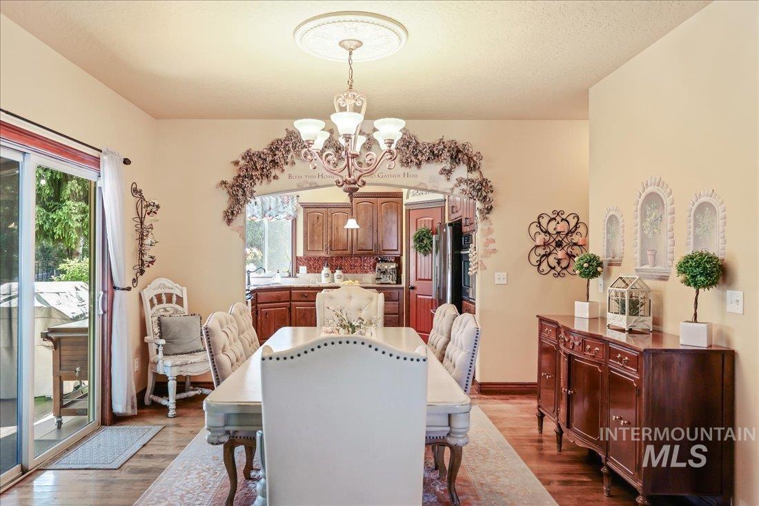 1404 Sandal Creek Property Photo 17