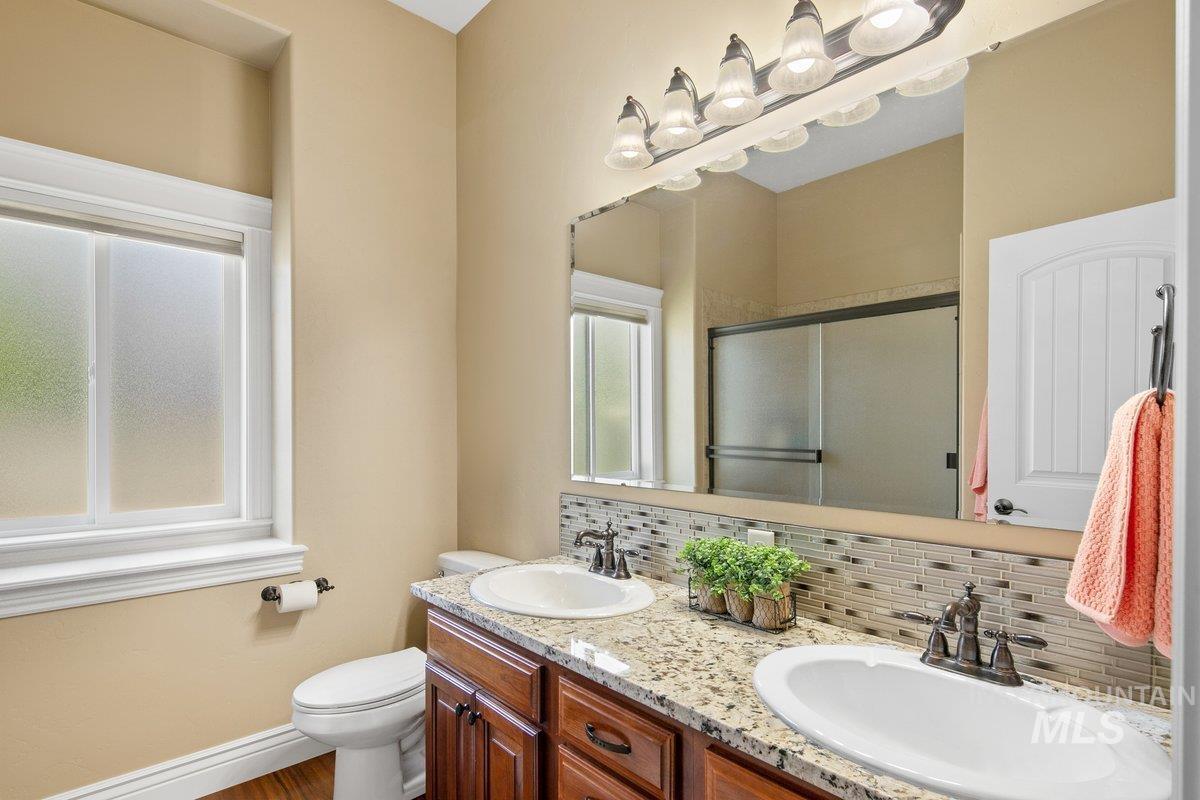 2652 E Fratello St Property Photo 18