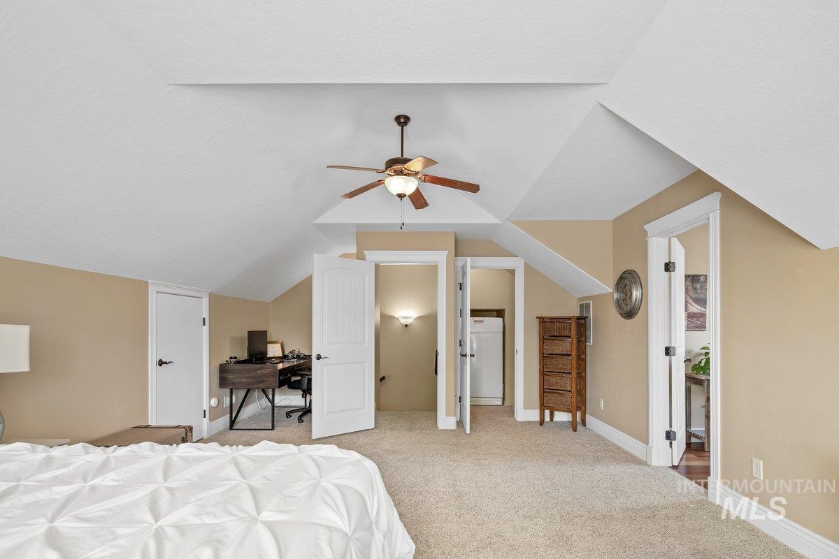2652 E Fratello St Property Photo 20