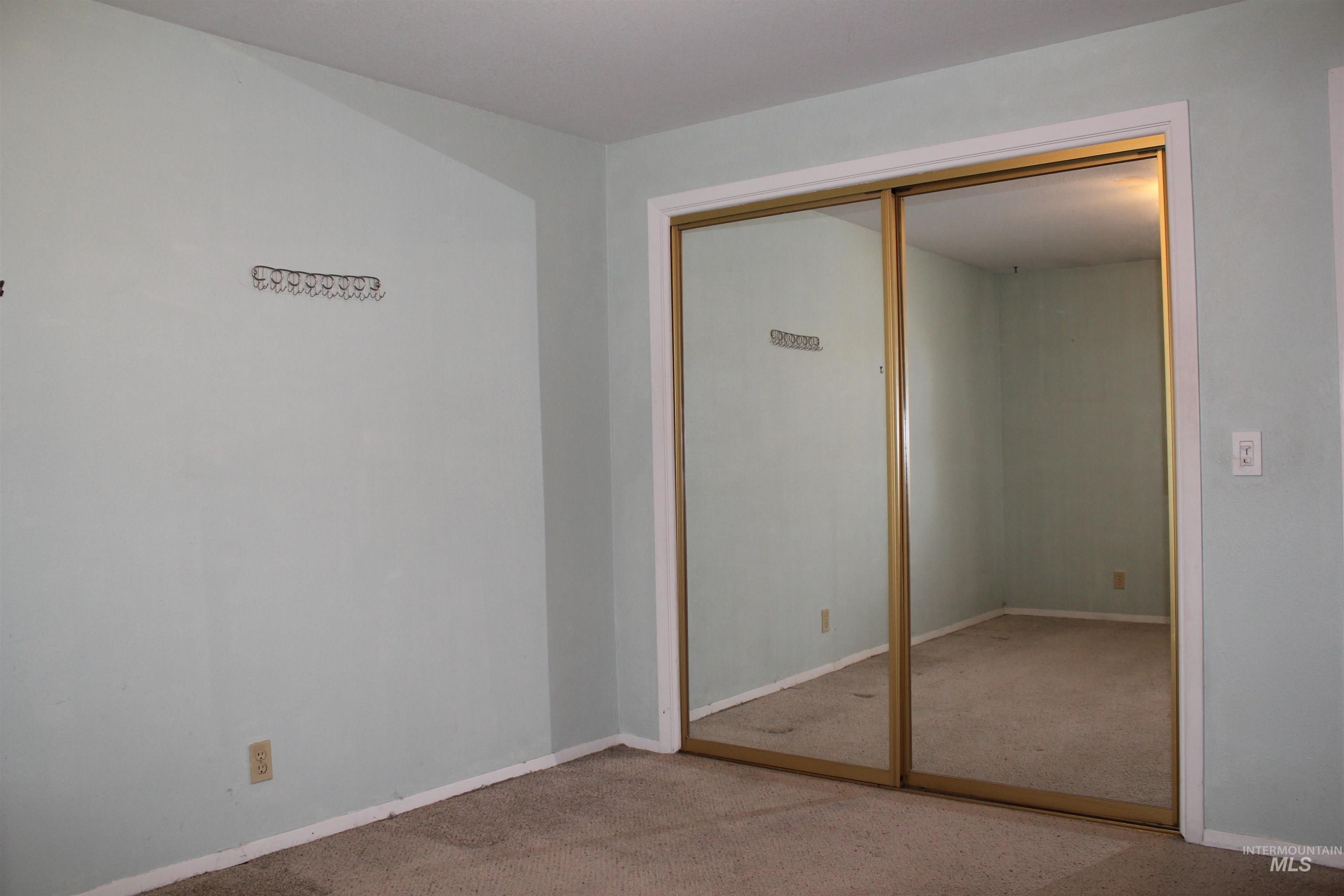 6244 Coach Royale Ln Property Photo 10